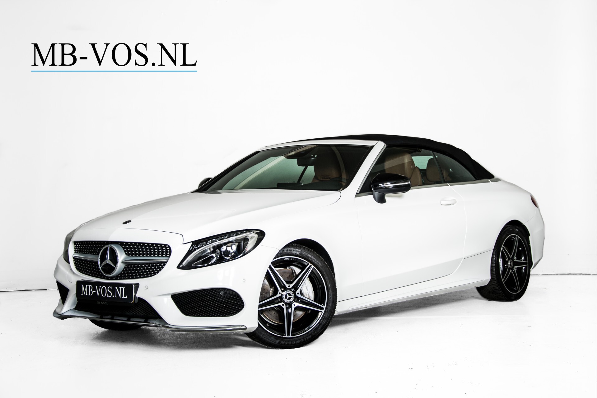 Mercedes-Benz C-Klasse 300 Cabriolet AMG Carbon/Airscarf/Aircap/Comand/Zadelbruin leder/Burmester Aut9 Foto 2