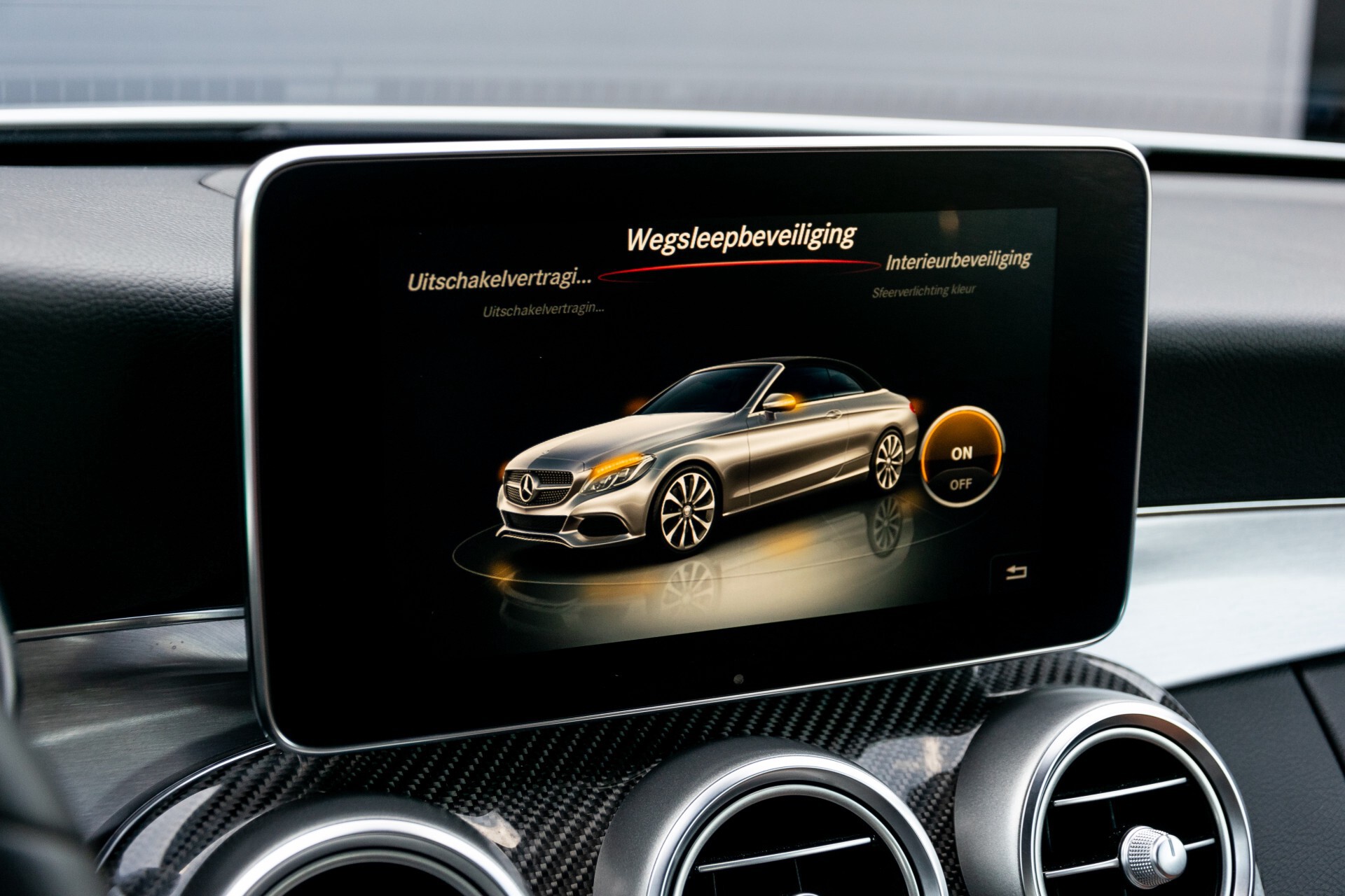 Mercedes-Benz C-Klasse 300 Cabriolet AMG Carbon/Airscarf/Aircap/Comand/Zadelbruin leder/Burmester Aut9 Foto 30