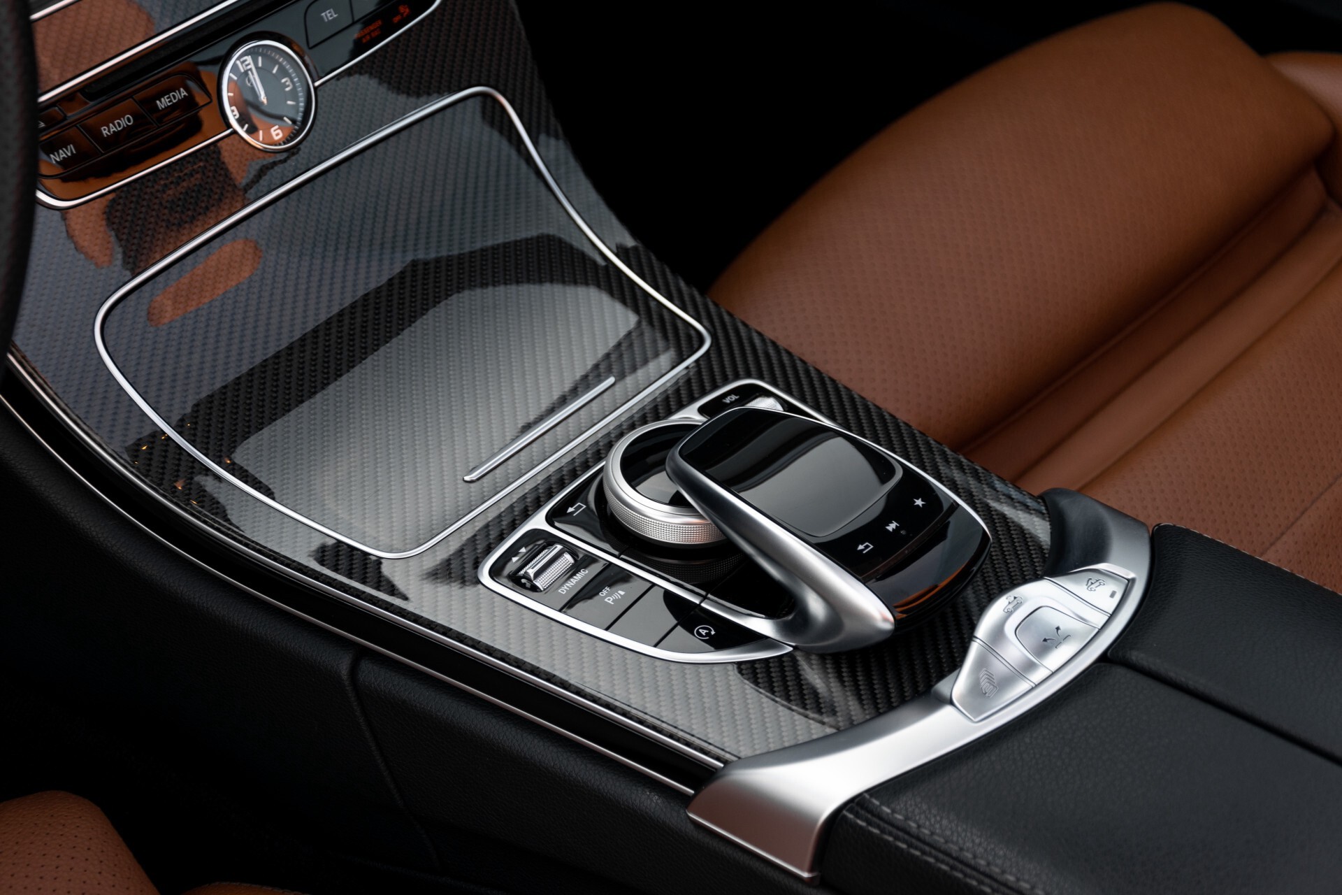 Mercedes-Benz C-Klasse 300 Cabriolet AMG Carbon/Airscarf/Aircap/Comand/Zadelbruin leder/Burmester Aut9 Foto 33