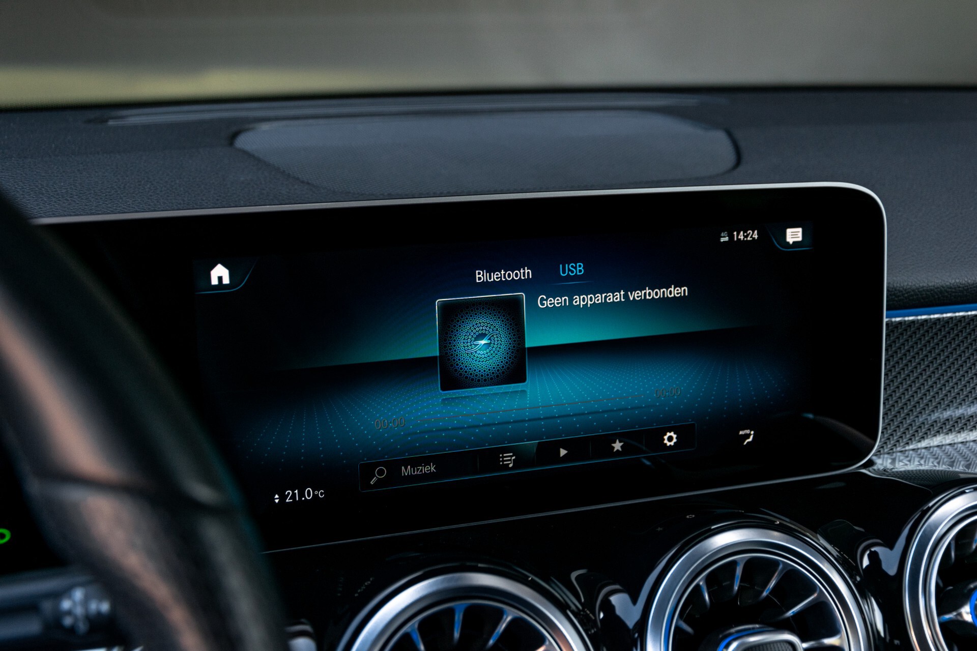 Mercedes-Benz GLB 250 4-M AMG Night/Distronic/Keyless/Mem/Geventileerde stoelen/Burmester/Pano Aut8 Foto 22