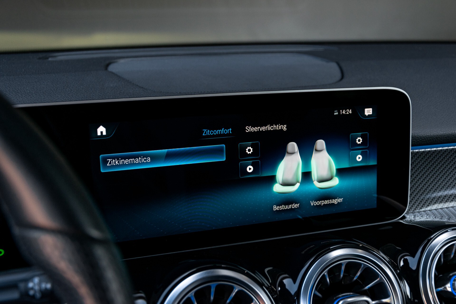 Mercedes-Benz GLB 250 4-M AMG Night/Distronic/Keyless/Mem/Geventileerde stoelen/Burmester/Pano Aut8 Foto 24