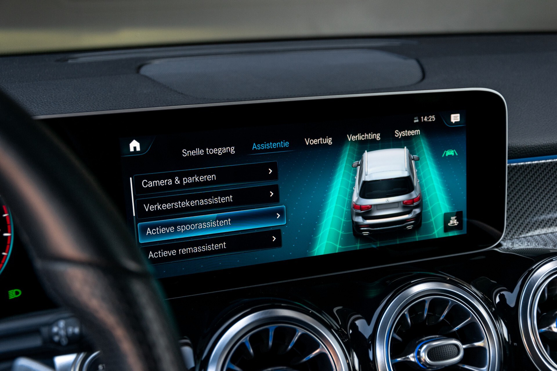 Mercedes-Benz GLB 250 4-M AMG Night/Distronic/Keyless/Mem/Geventileerde stoelen/Burmester/Pano Aut8 Foto 36