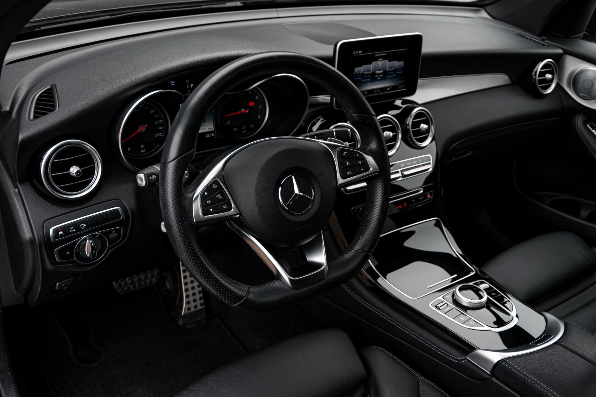 Mercedes-Benz GLC Coupé 250 4-M AMG Night/Dak/Burmester/LED/360/ILS/Trekhaak Aut9 Foto 18