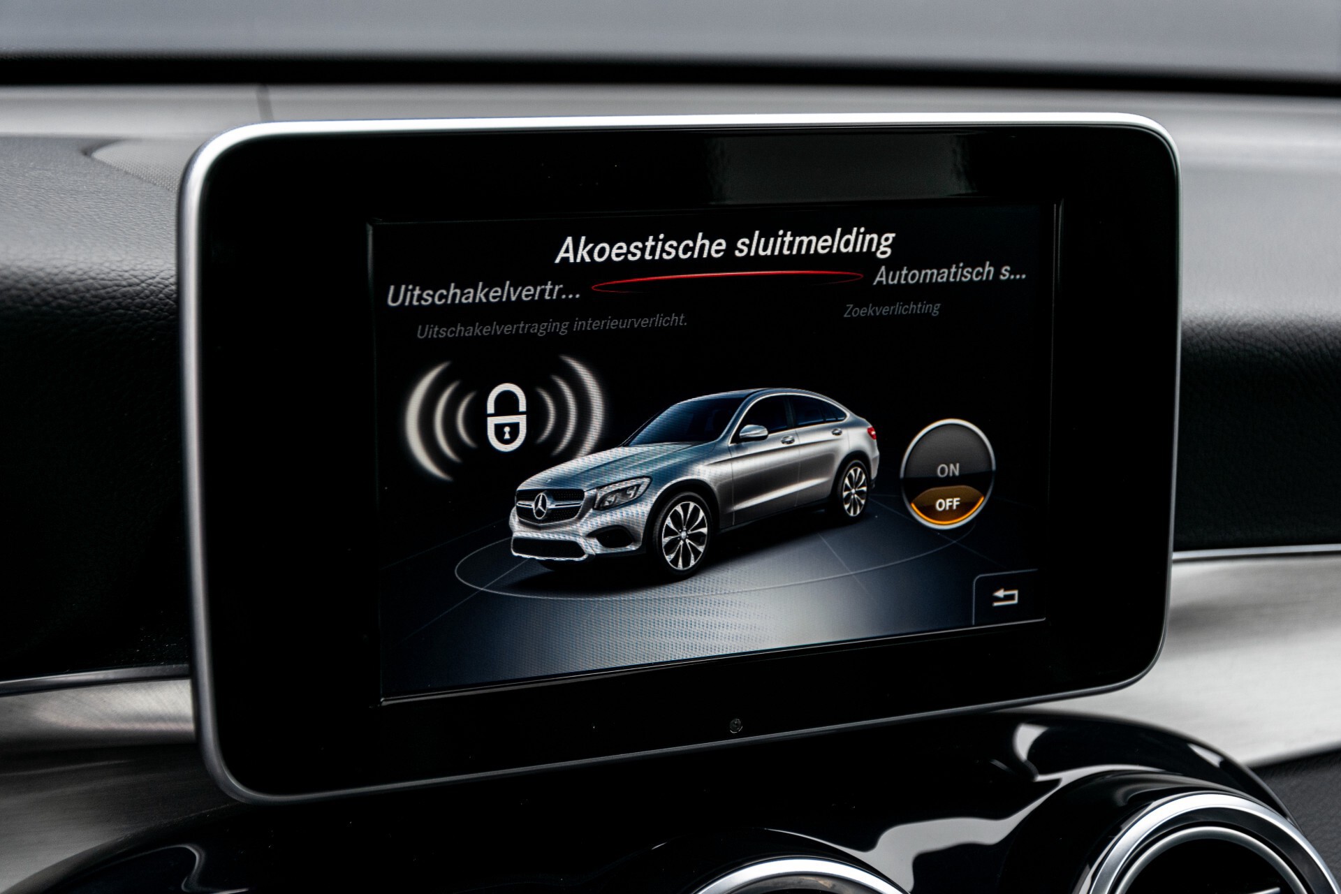 Mercedes-Benz GLC Coupé 250 4-M AMG Night/Dak/Burmester/LED/360/ILS/Trekhaak Aut9 Foto 25