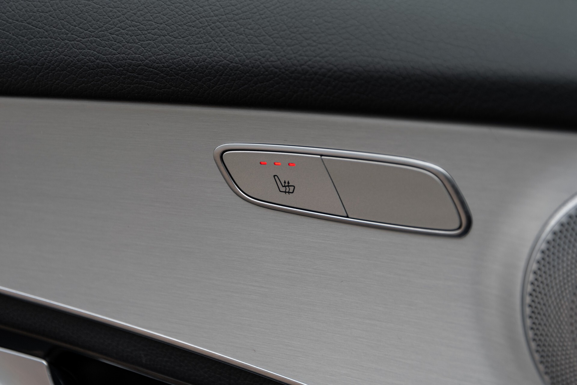 Mercedes-Benz GLC Coupé 250 4-M AMG Night/Dak/Burmester/LED/360/ILS/Trekhaak Aut9 Foto 38