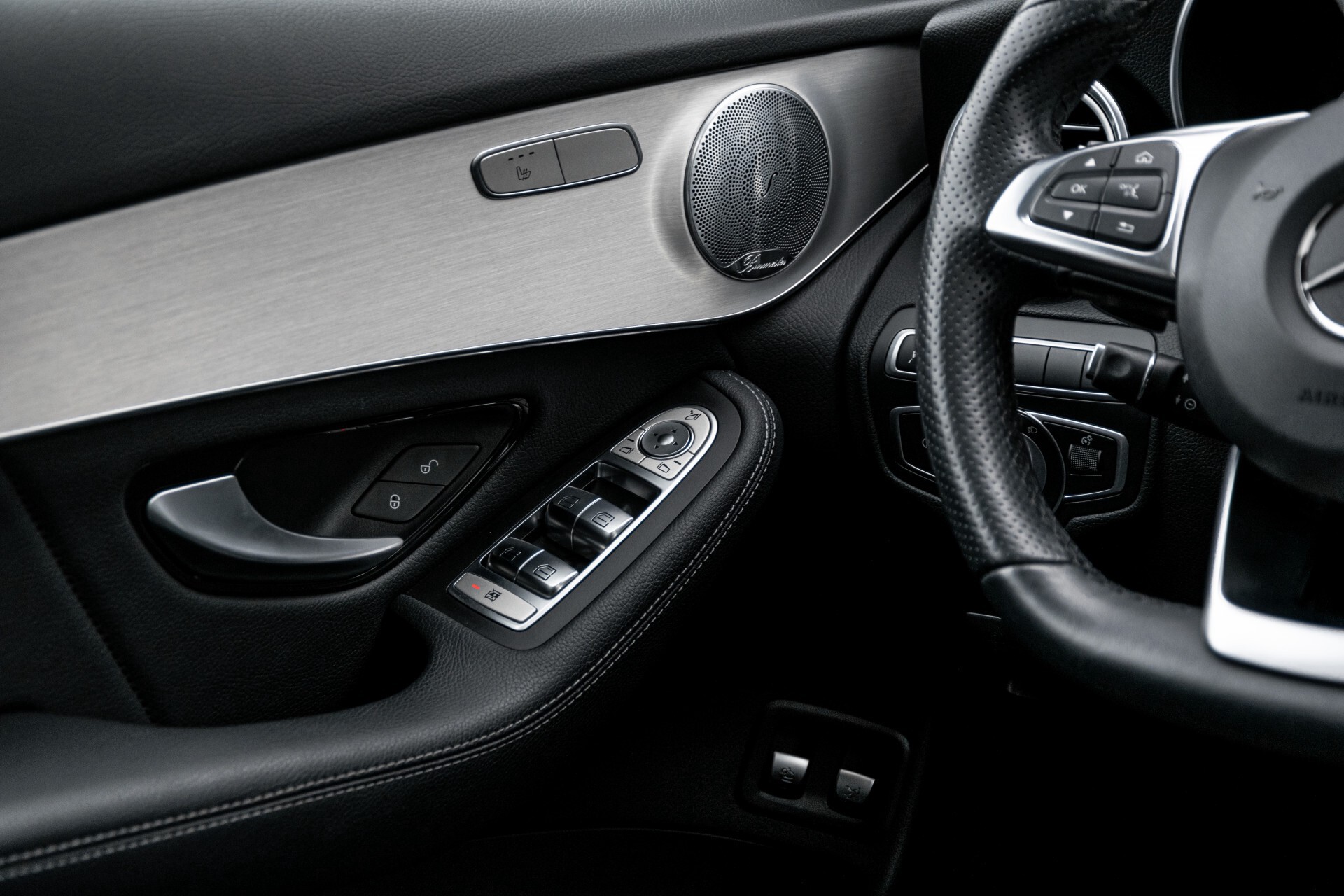 Mercedes-Benz GLC Coupé 250 4-M AMG Night/Dak/Burmester/LED/360/ILS/Trekhaak Aut9 Foto 50