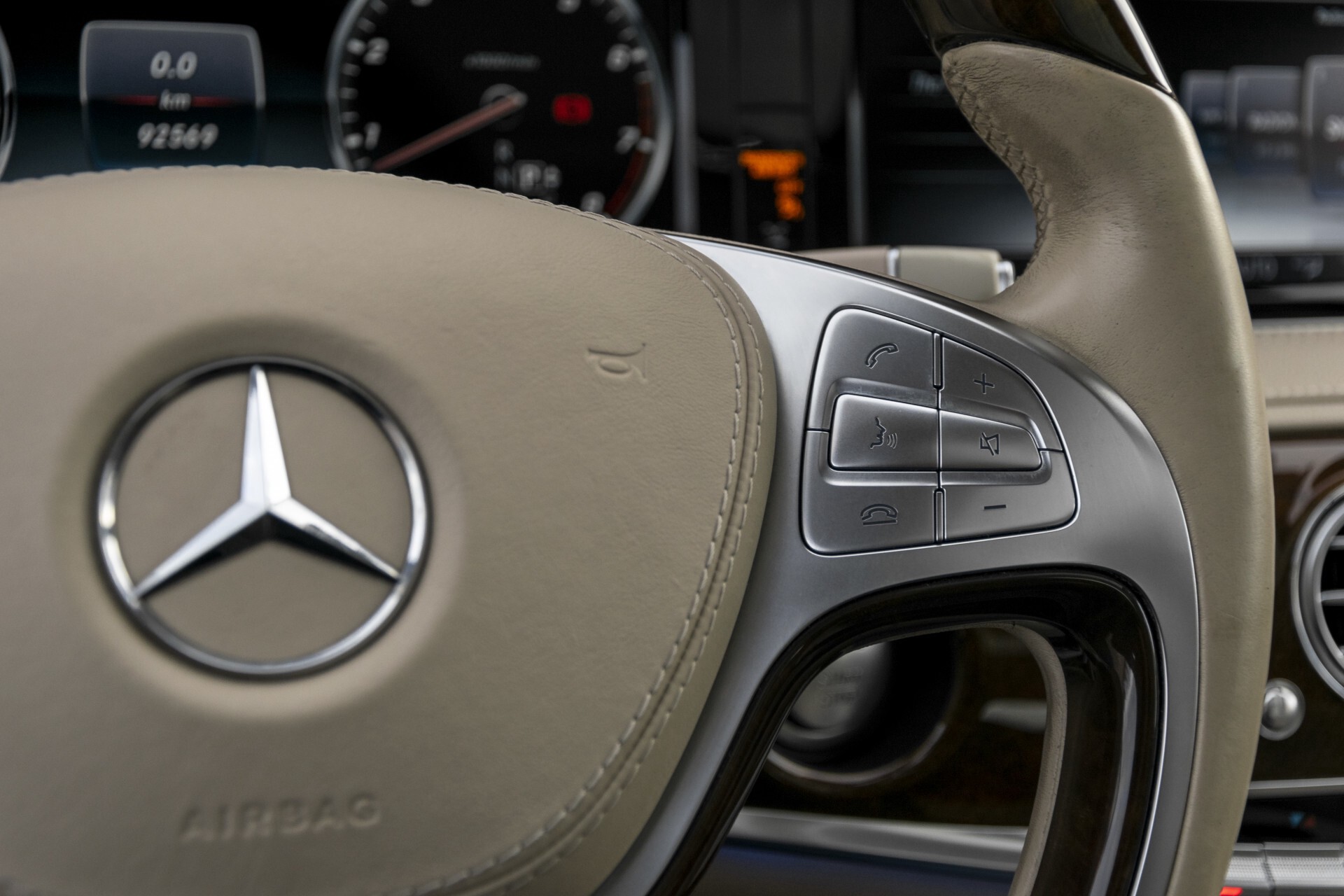 Mercedes-Benz S-Klasse 500 Massage/Rij-assistentie/Keyless/Stoelkoeling/Trekhaak/Pano Aut7 Foto 16