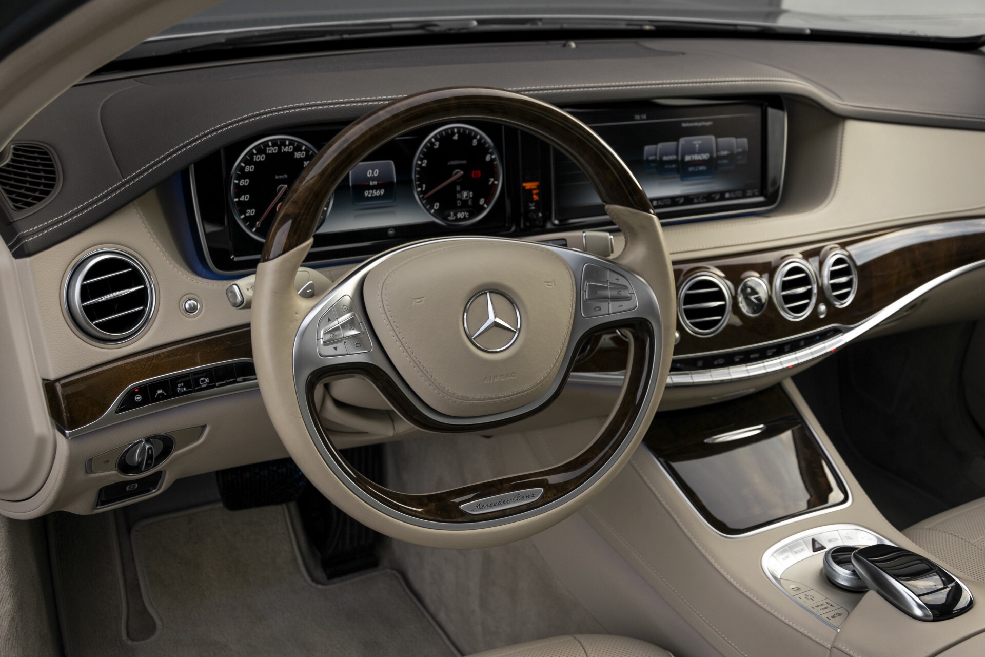 Mercedes-Benz S-Klasse 500 Massage/Rij-assistentie/Keyless/Stoelkoeling/Trekhaak/Pano Aut7 Foto 27