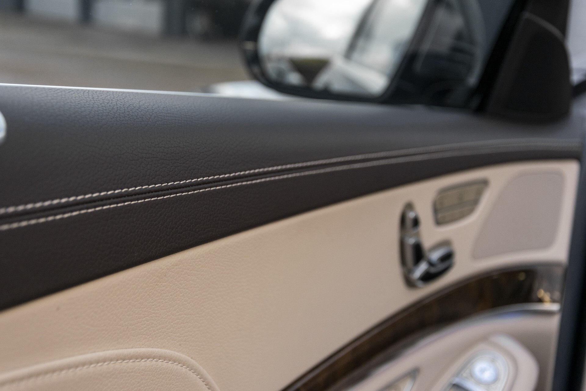 Mercedes-Benz S-Klasse 500 Massage/Rij-assistentie/Keyless/Stoelkoeling/Trekhaak/Pano Aut7 Foto 51