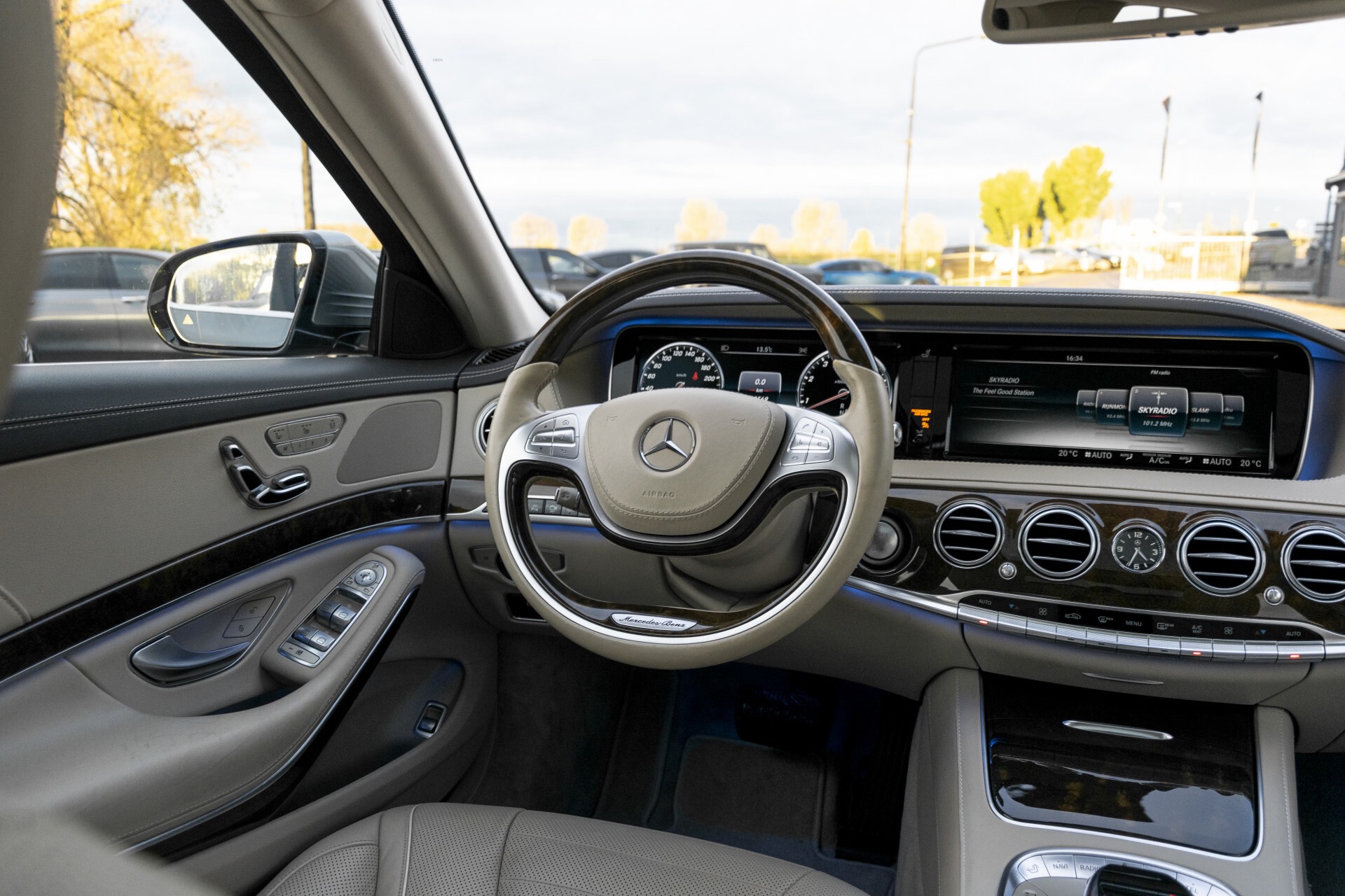 Mercedes-Benz S-Klasse 500 Massage/Rij-assistentie/Keyless/Stoelkoeling/Trekhaak/Pano Aut7 Foto 7