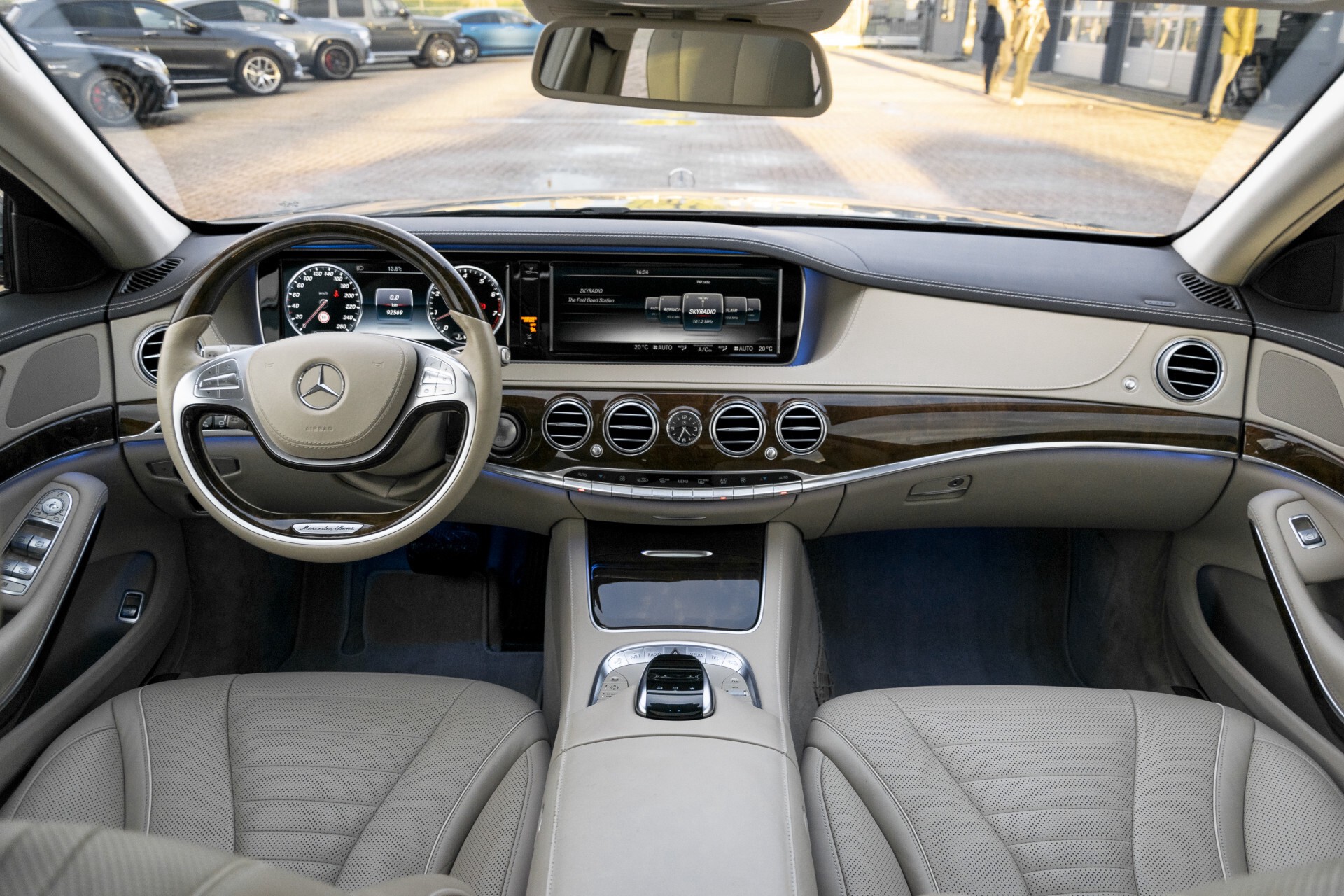 Mercedes-Benz S-Klasse 500 Massage/Rij-assistentie/Keyless/Stoelkoeling/Trekhaak/Pano Aut7 Foto 9