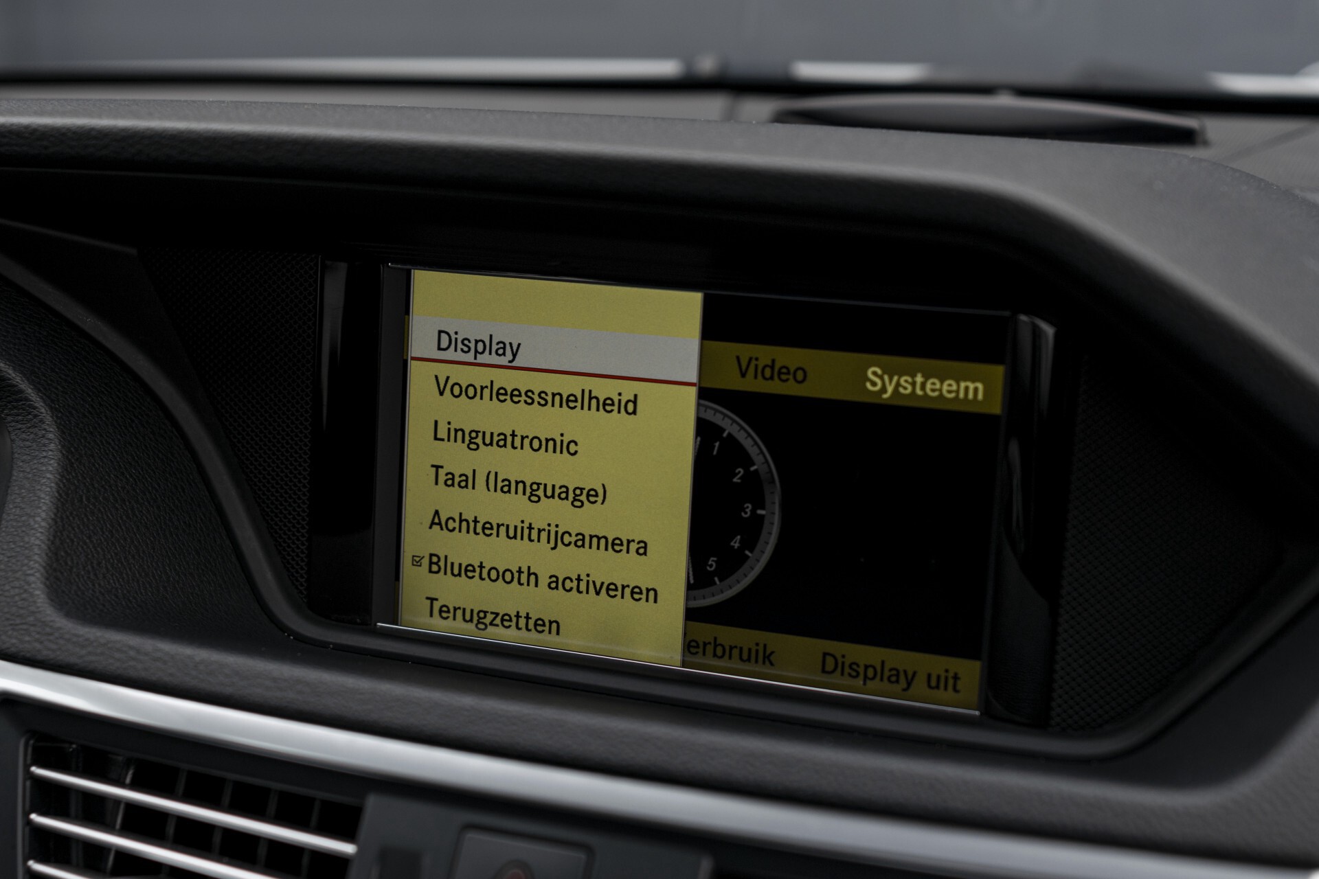 Mercedes-Benz E-Klasse Estate 350 Cdi AMG Luchtvering/Carbon/Keyless/Harman-Kardon/19" Aut7 Foto 17