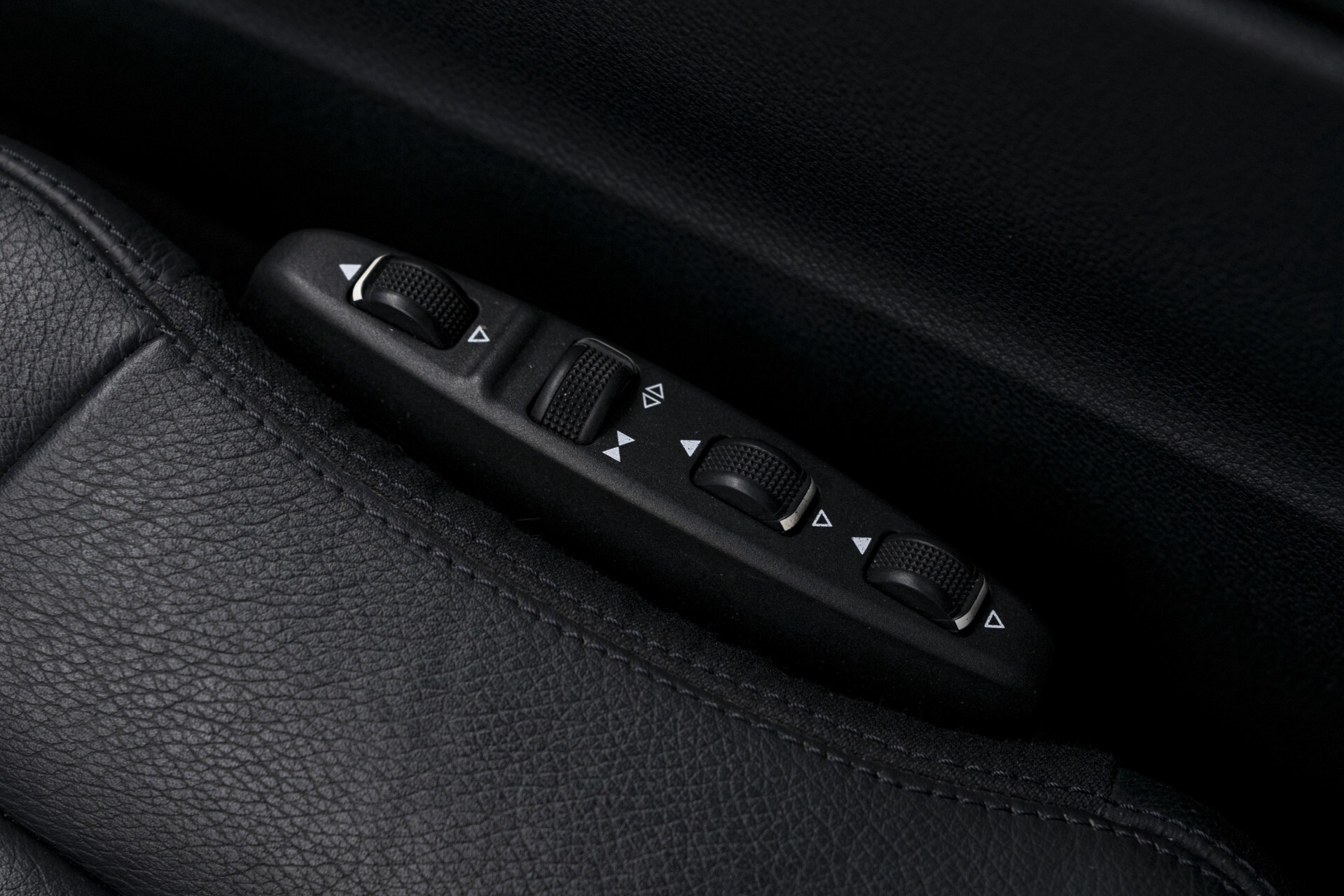 Mercedes-Benz E-Klasse Estate 350 Cdi AMG Luchtvering/Carbon/Keyless/Harman-Kardon/19" Aut7 Foto 21