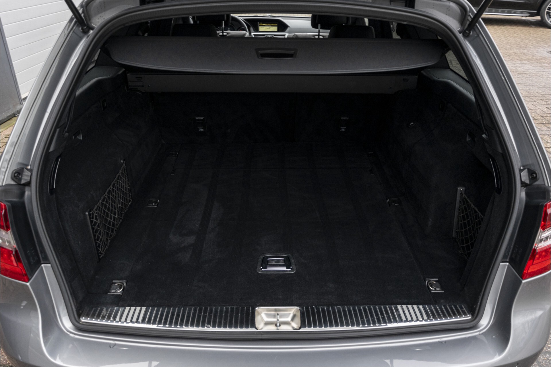 Mercedes-Benz E-Klasse Estate 350 Cdi AMG Luchtvering/Carbon/Keyless/Harman-Kardon/19" Aut7 Foto 33