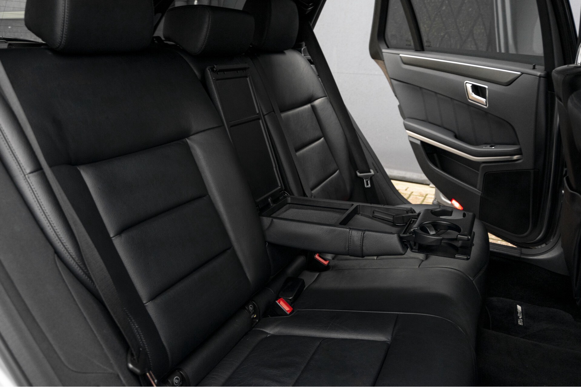 Mercedes-Benz E-Klasse Estate 350 Cdi AMG Luchtvering/Carbon/Keyless/Harman-Kardon/19" Aut7 Foto 5