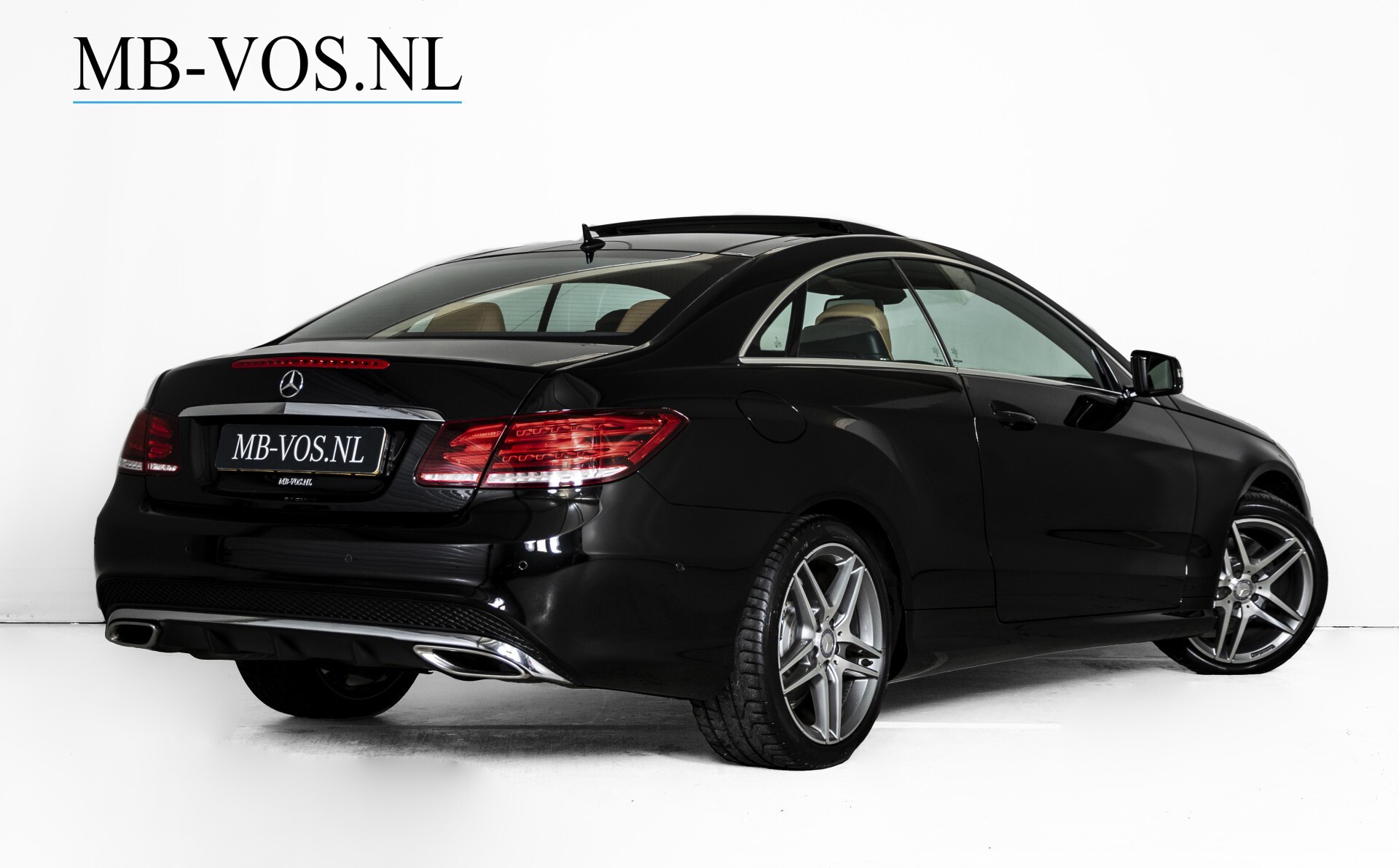 Mercedes-Benz E-Klasse Coupé 200 AMG Coupe Panorama/Beige leder/Multicontour/ILS Aut7 Foto 2
