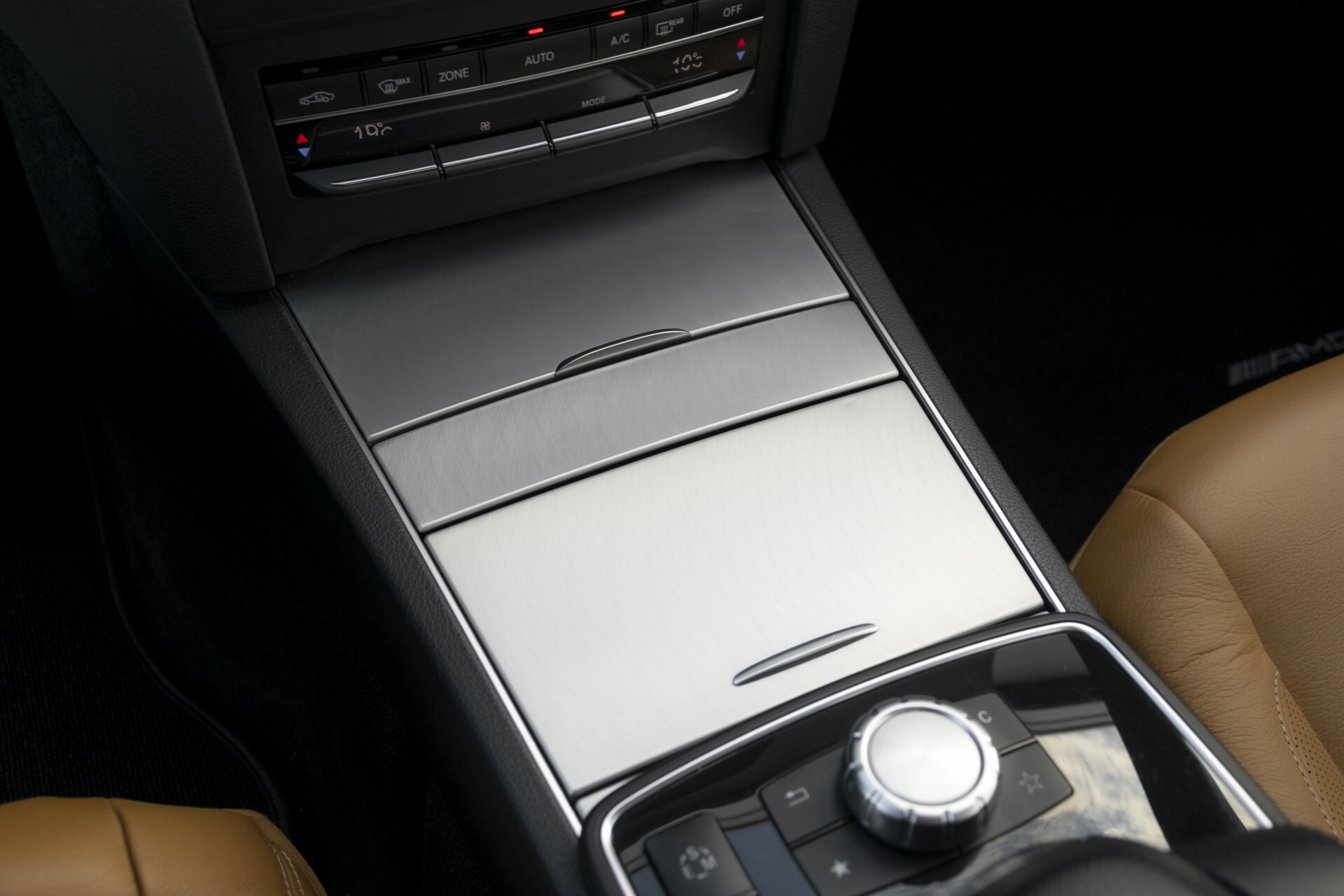 Mercedes-Benz E-Klasse Coupé 200 AMG Coupe Panorama/Beige leder/Multicontour/ILS Aut7 Foto 35