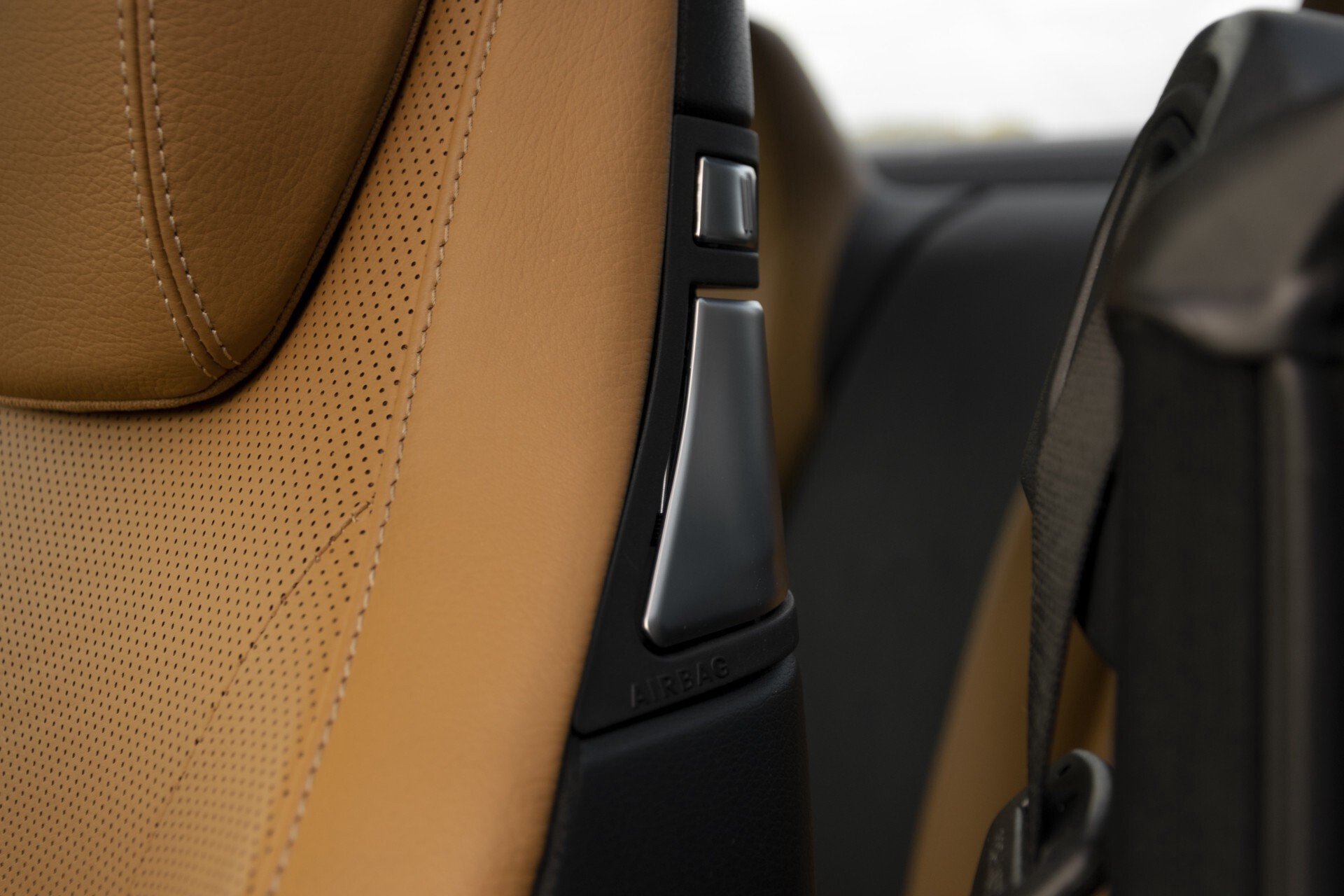 Mercedes-Benz E-Klasse Coupé 200 AMG Coupe Panorama/Beige leder/Multicontour/ILS Aut7 Foto 39