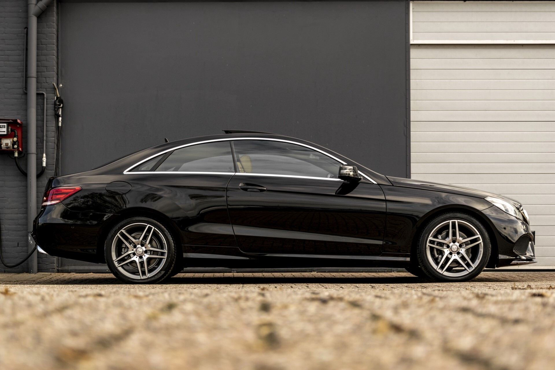 Mercedes-Benz E-Klasse Coupé 200 AMG Coupe Panorama/Beige leder/Multicontour/ILS Aut7 Foto 47