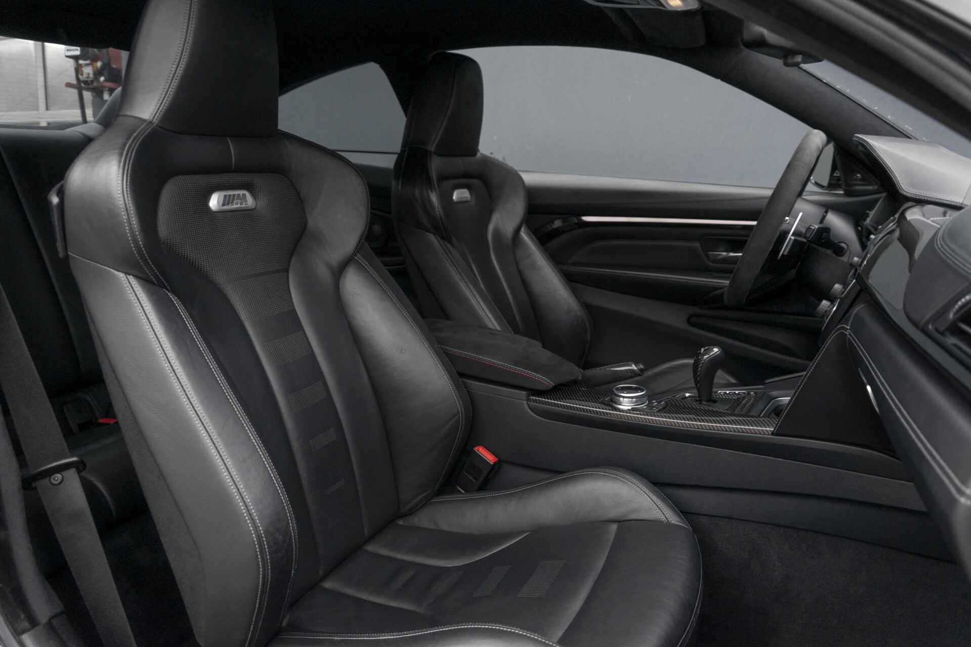 BMW M4 Coupe Full Carbon M-Driverspack+adaptief onderstel/Harman-Kardon/HUD/360 camera Aut7 Foto 3