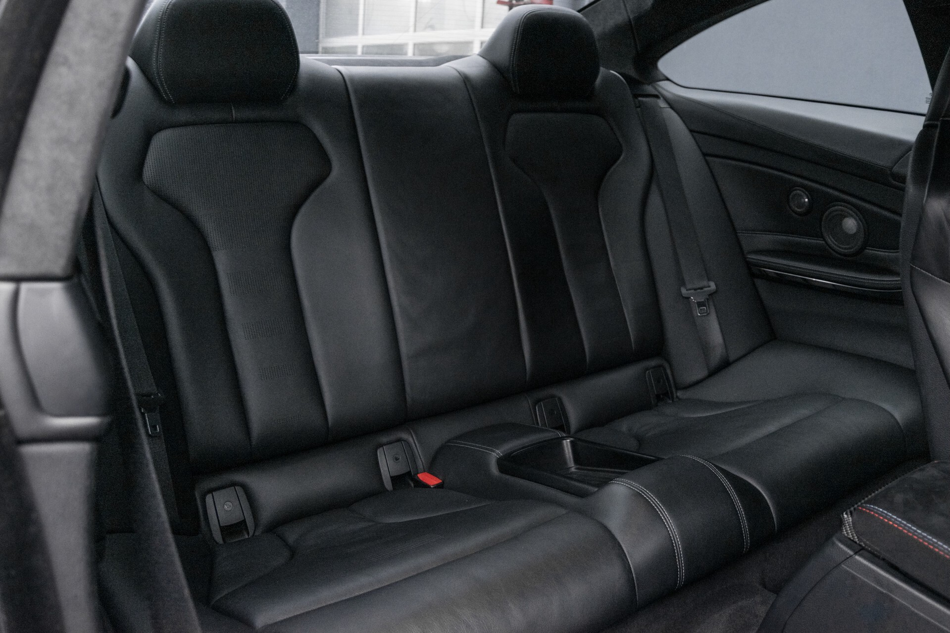 BMW M4 Coupe Full Carbon M-Driverspack+adaptief onderstel/Harman-Kardon/HUD/360 camera Aut7 Foto 4