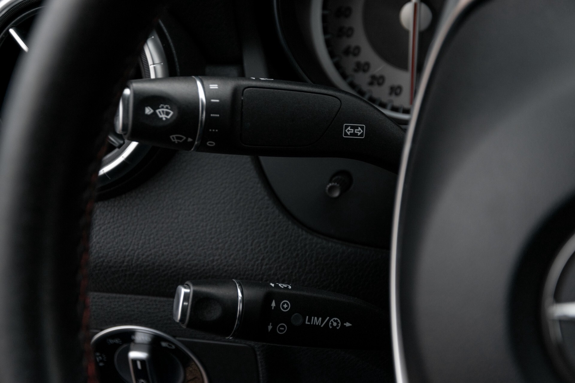 Mercedes-Benz CLA-Klasse 180 AMG Bi-xenon/Verw-stoelen/Navi/Trekhaak Aut7 Foto 11