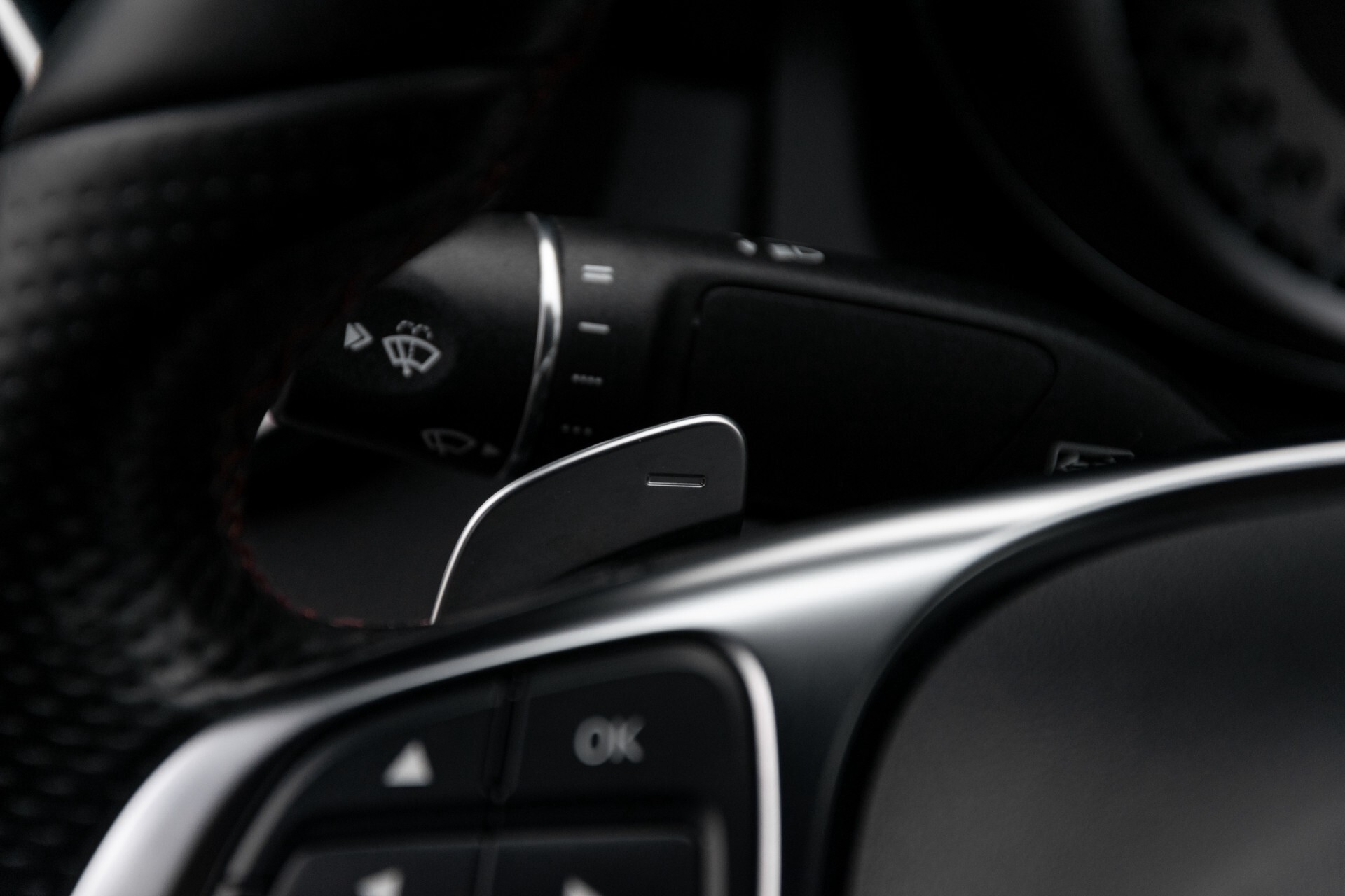 Mercedes-Benz CLA-Klasse 180 AMG Bi-xenon/Verw-stoelen/Navi/Trekhaak Aut7 Foto 12