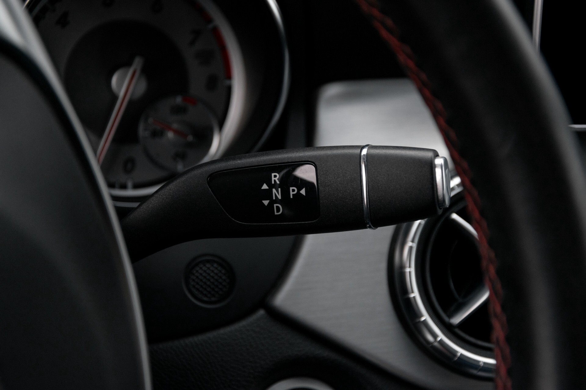 Mercedes-Benz CLA-Klasse 180 AMG Bi-xenon/Verw-stoelen/Navi/Trekhaak Aut7 Foto 15