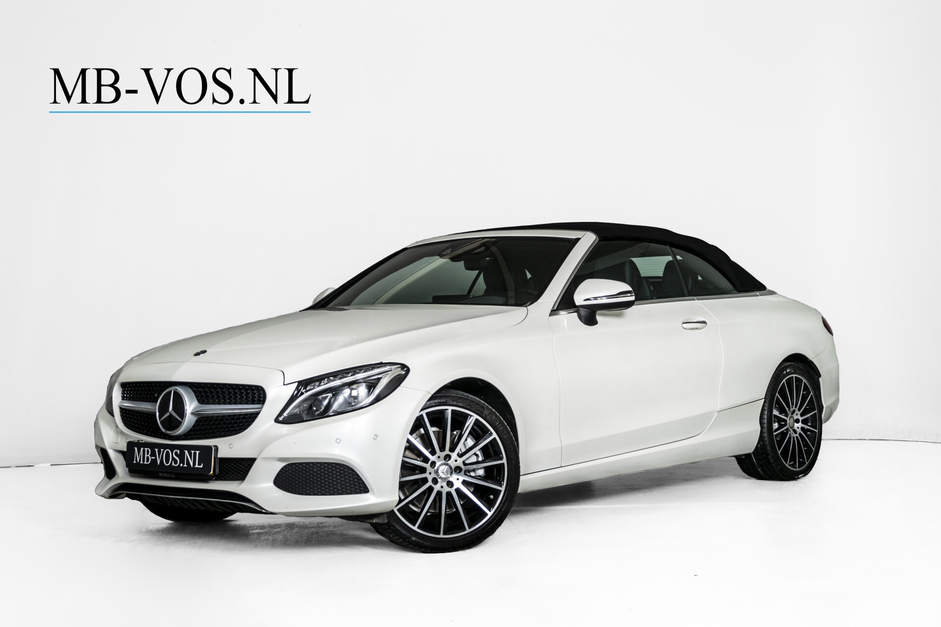 Mercedes-Benz C-Klasse Cabrio 250 Luchtvering/Distronic/Keyless/AMG/HUD/Mem/TV/Comand Aut9 Foto 2