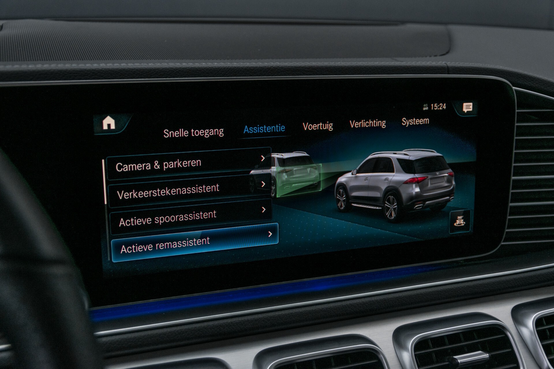 Mercedes-Benz GLE 400 d 4M AMG Luchtvering | Rij-assistentie | Panorama | Standkachel | Burmester | 360 Aut9 Foto 26