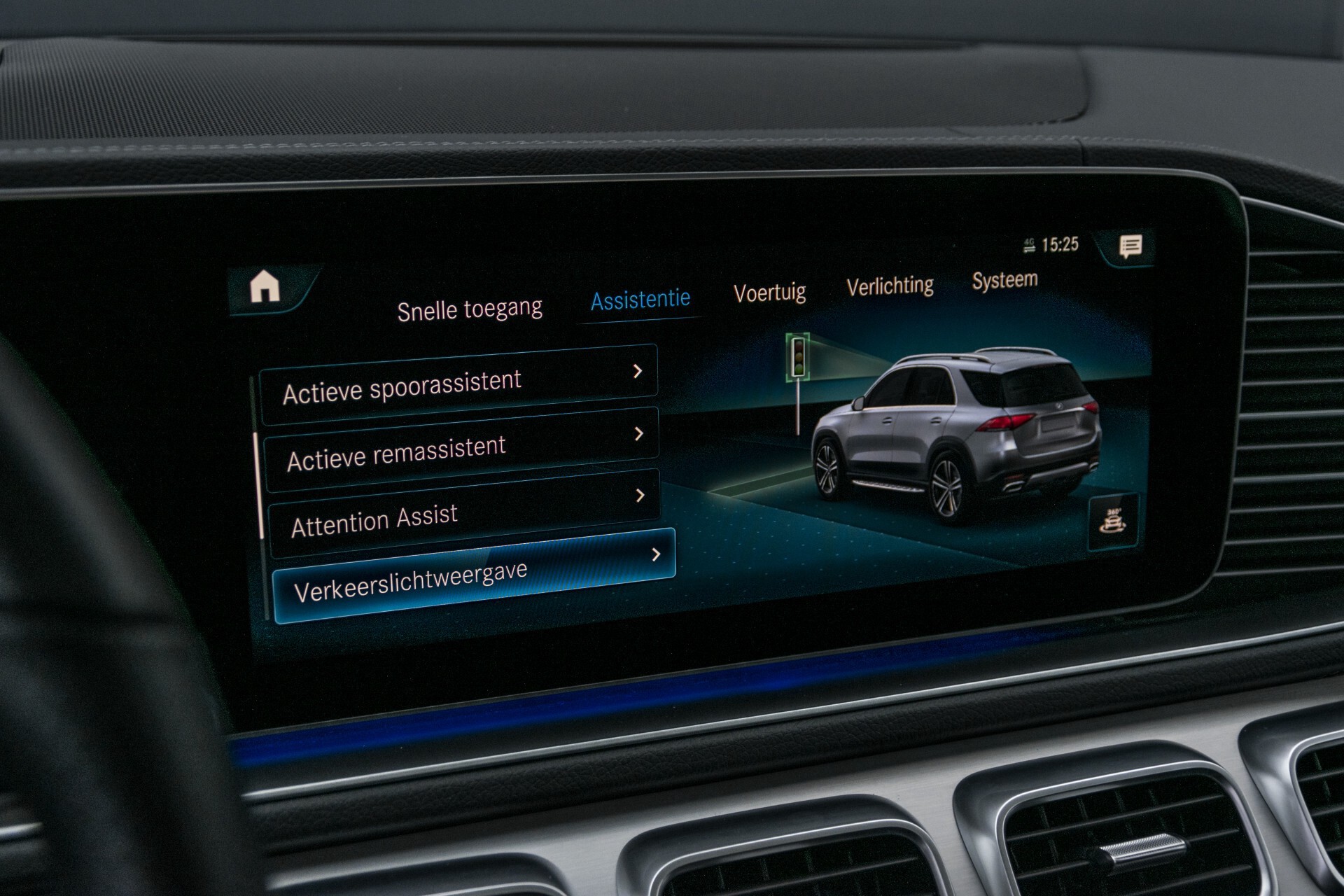 Mercedes-Benz GLE 400 d 4M AMG Luchtvering | Rij-assistentie | Panorama | Standkachel | Burmester | 360 Aut9 Foto 28