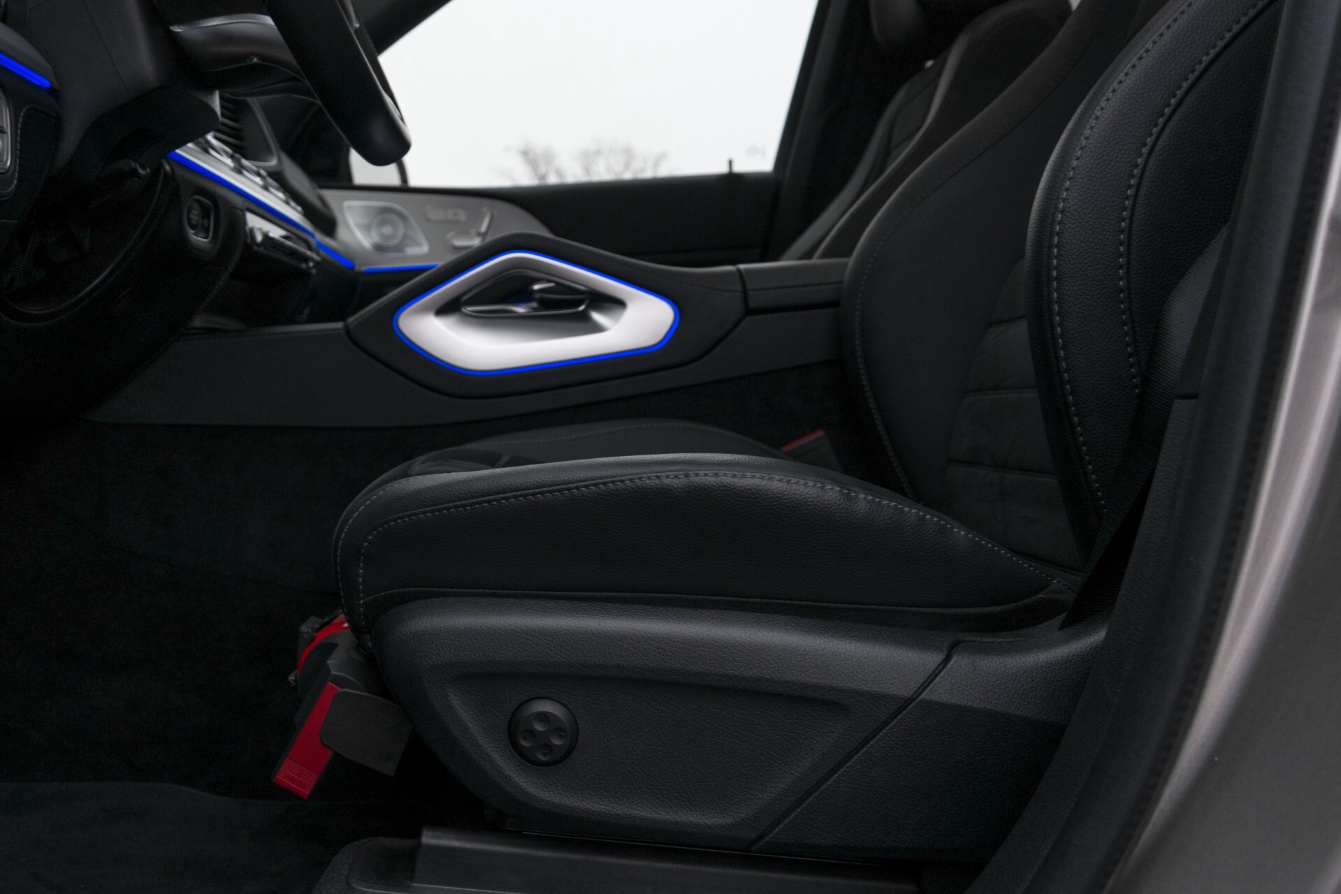 Mercedes-Benz GLE 400 d 4M AMG Luchtvering | Rij-assistentie | Panorama | Standkachel | Burmester | 360 Aut9 Foto 29