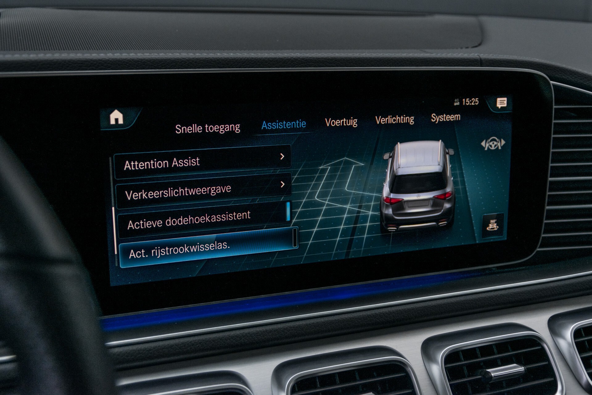 Mercedes-Benz GLE 400 d 4M AMG Luchtvering | Rij-assistentie | Panorama | Standkachel | Burmester | 360 Aut9 Foto 32