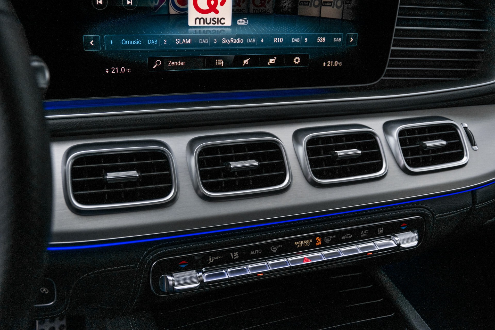 Mercedes-Benz GLE 400 d 4M AMG Luchtvering | Rij-assistentie | Panorama | Standkachel | Burmester | 360 Aut9 Foto 33