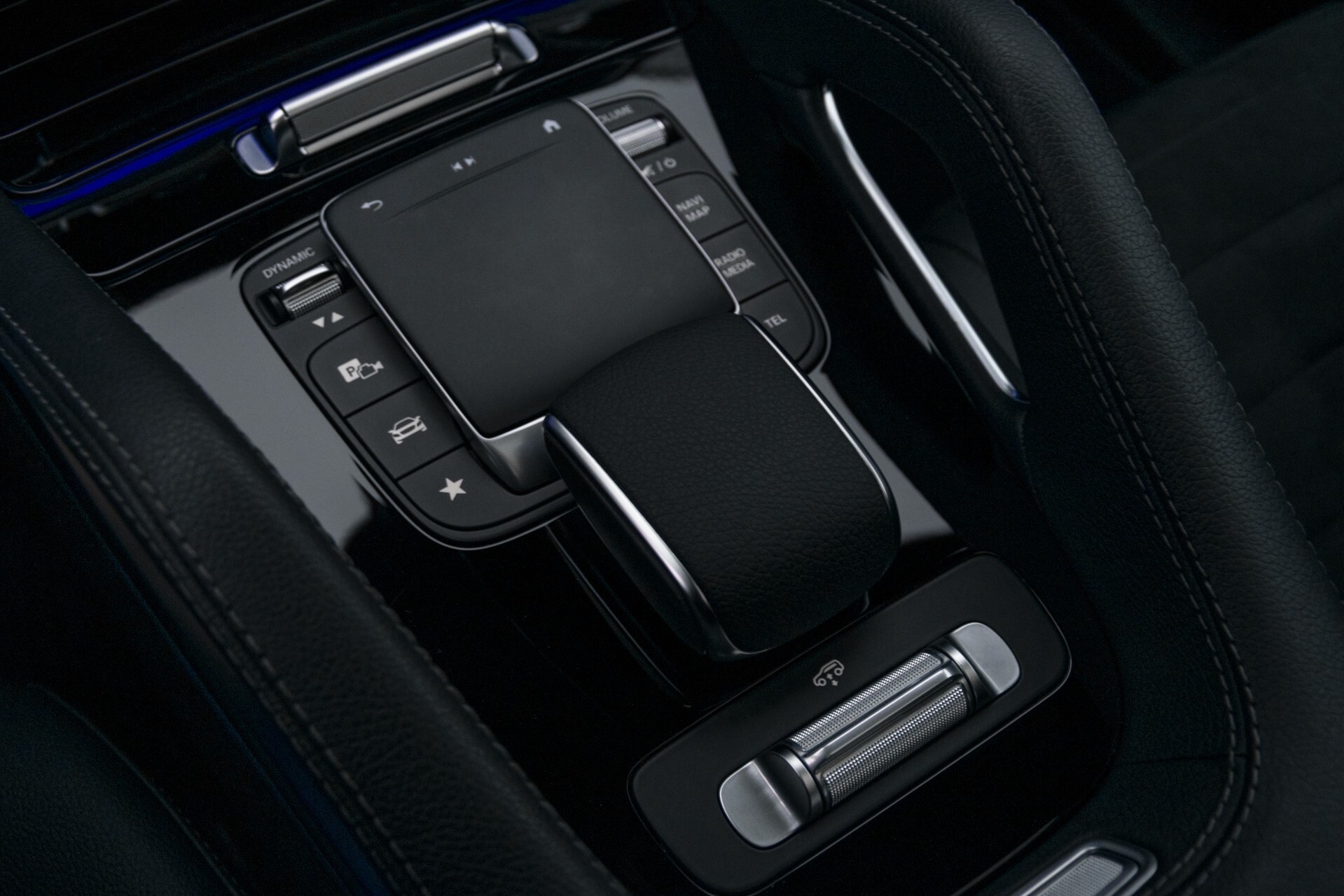 Mercedes-Benz GLE 400 d 4M AMG Luchtvering | Rij-assistentie | Panorama | Standkachel | Burmester | 360 Aut9 Foto 41