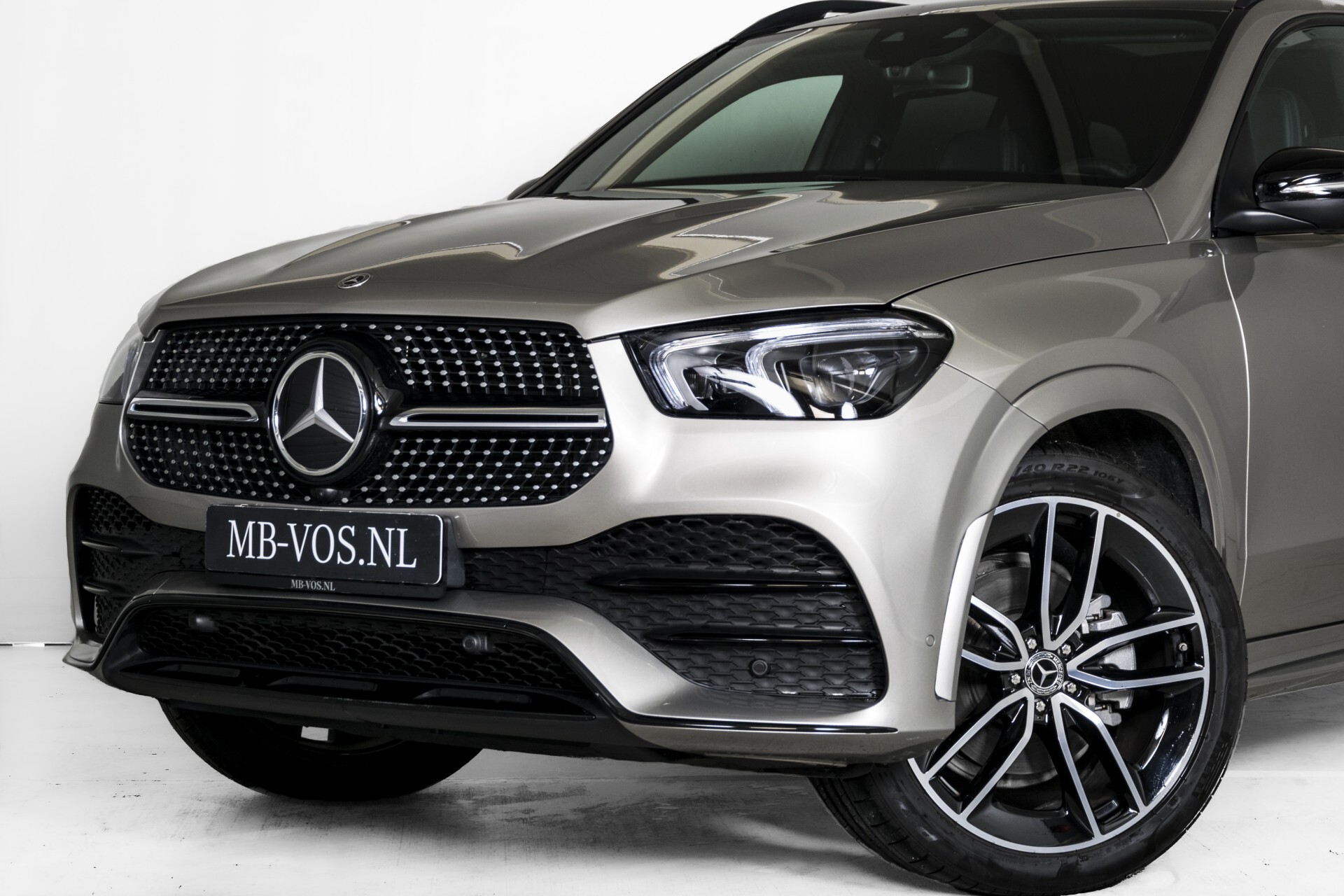 Mercedes-Benz GLE 400 d 4M AMG Luchtvering | Rij-assistentie | Panorama | Standkachel | Burmester | 360 Aut9 Foto 59