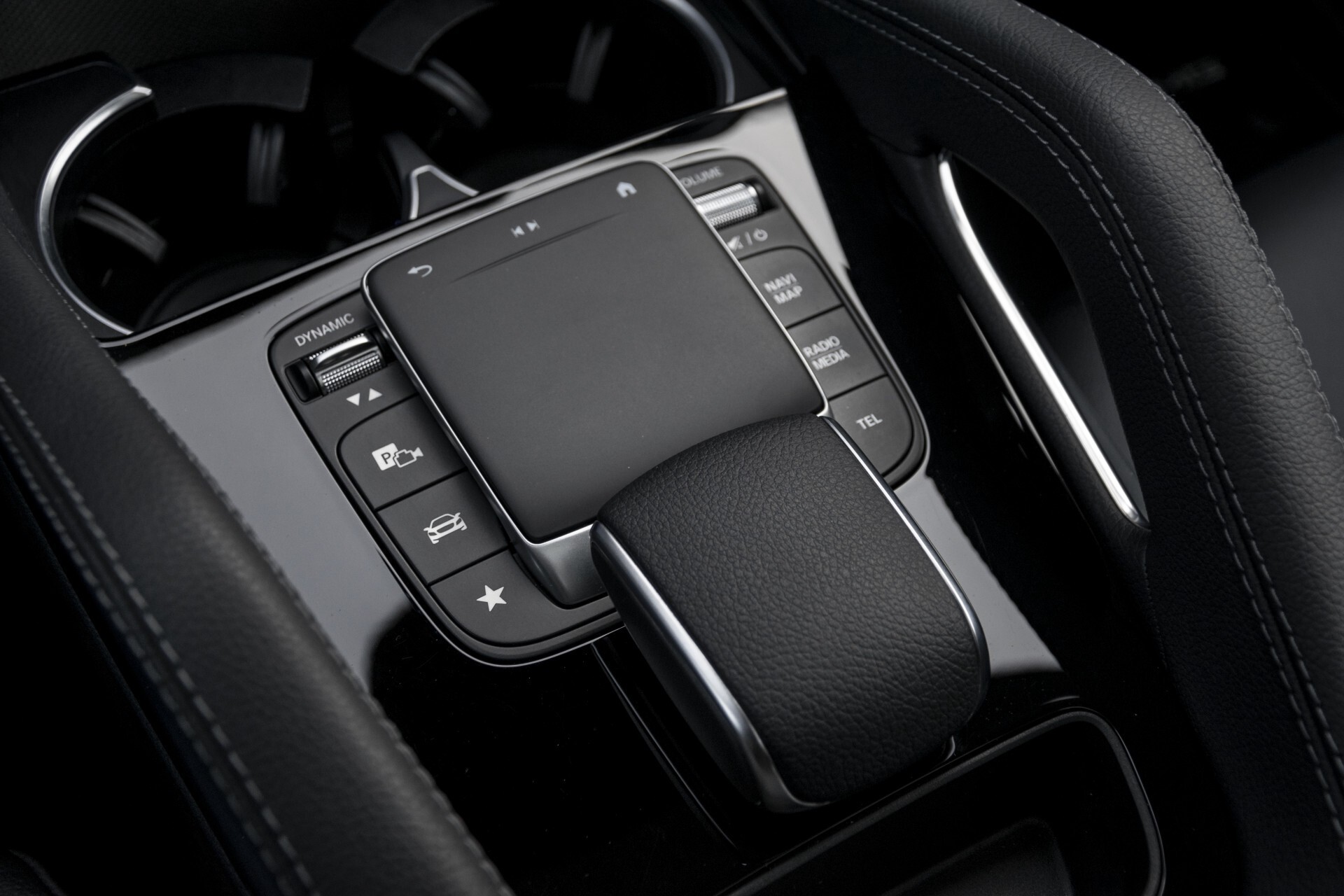 Mercedes-Benz GLE 350 de 4-M AMG Night/Keyless/Distronic/HUD/Burmester/Pano/Mem/Trekhaak Aut9 Foto 43