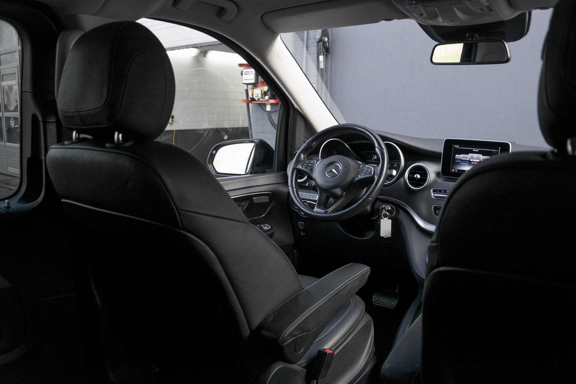 Mercedes-Benz V-Klasse 250d Extra Lang 8-PERSOONS Leder/ILS/Navi Aut7 Foto 40