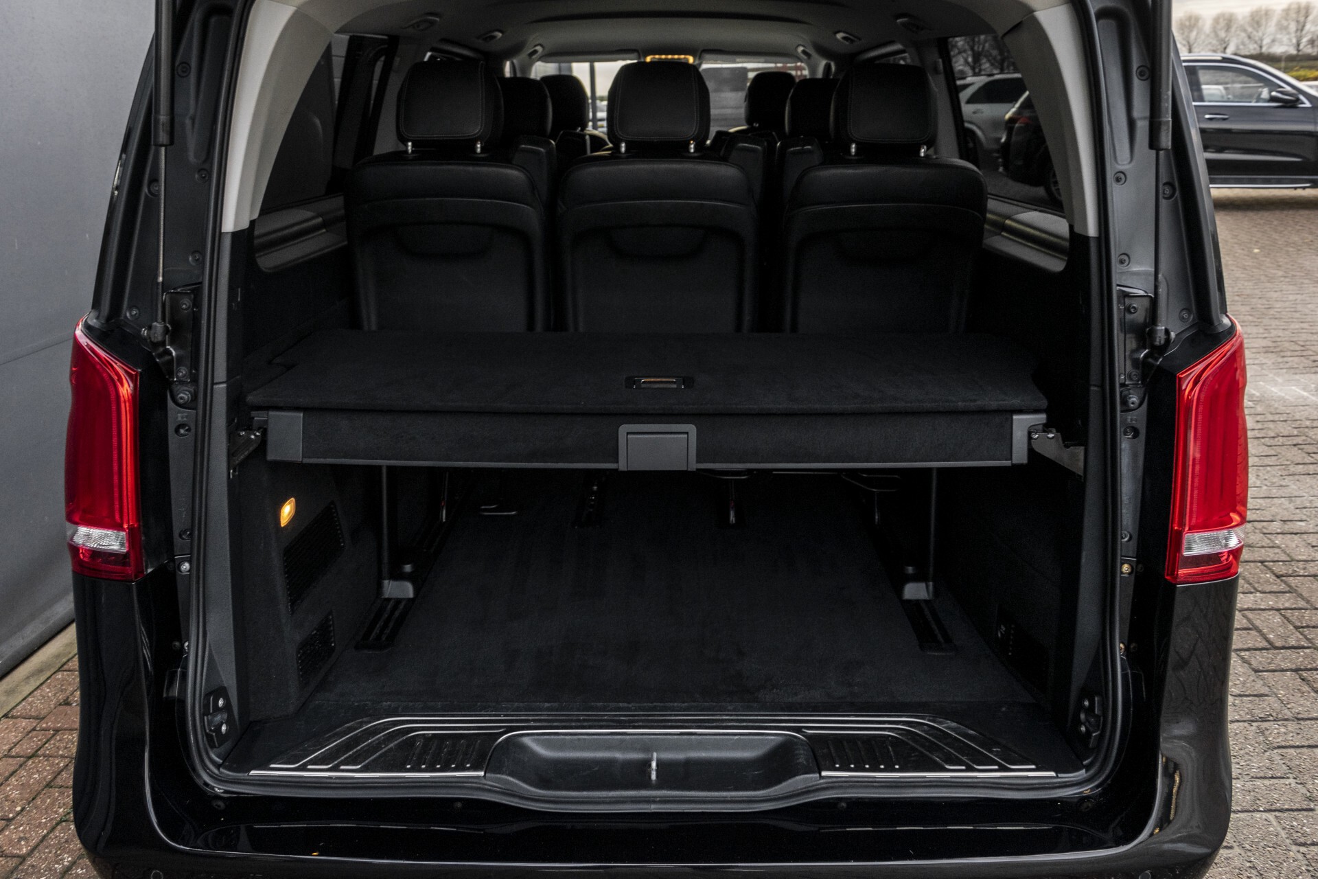 Mercedes-Benz V-Klasse 250d Extra Lang 8-PERSOONS Leder/ILS/Navi Aut7 Foto 45