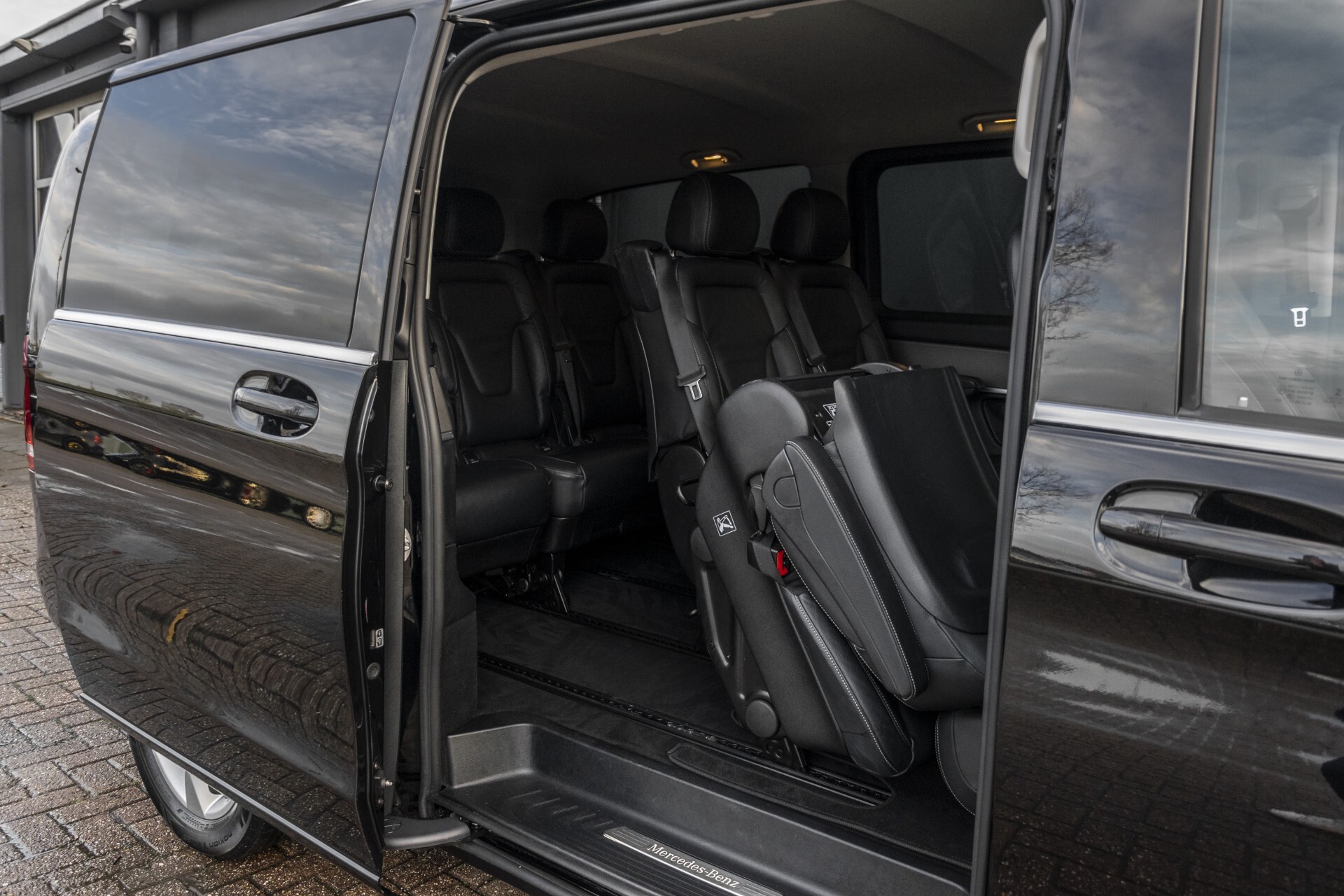 Mercedes-Benz V-Klasse 250d Extra Lang 8-PERSOONS Leder/ILS/Navi Aut7 Foto 47