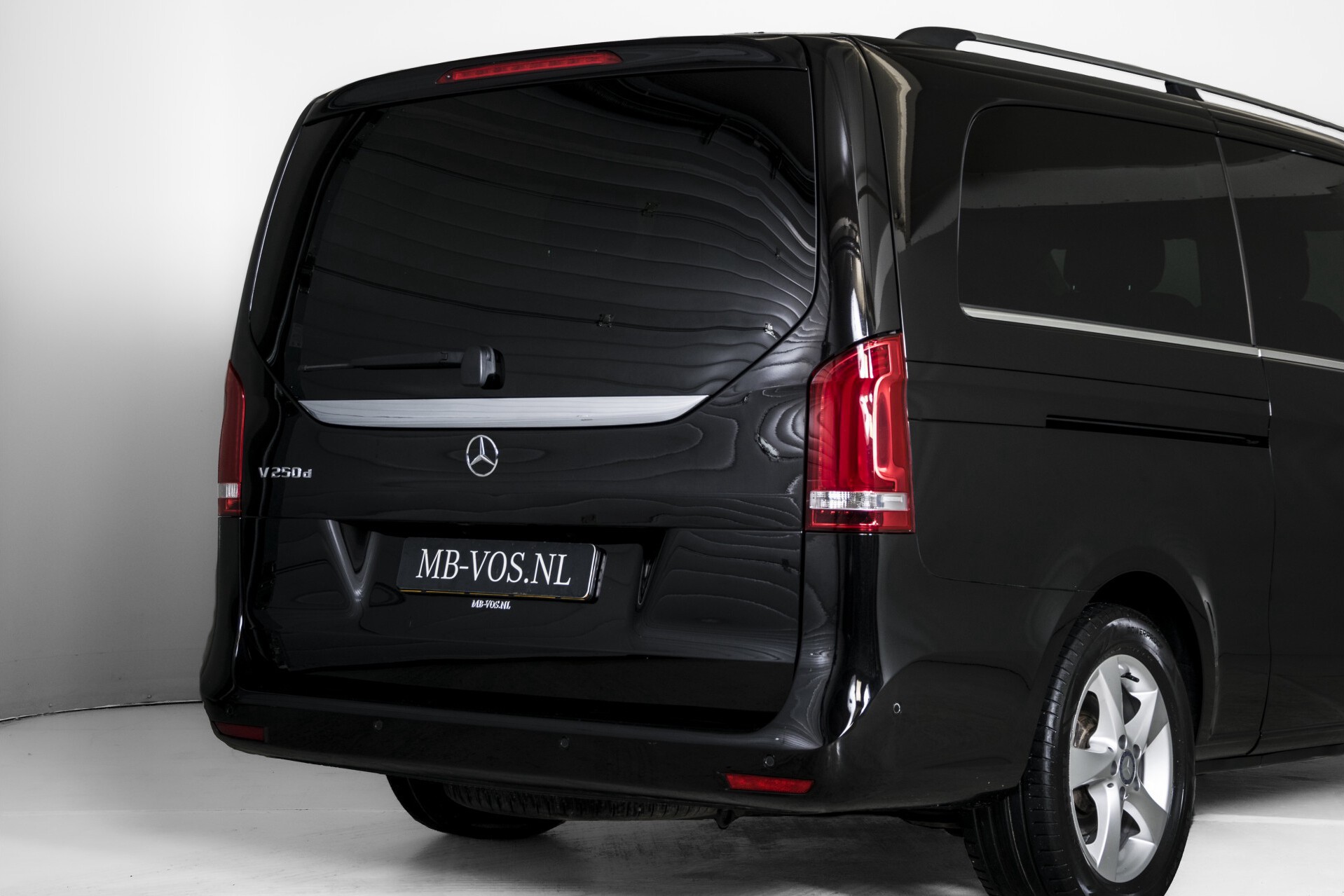 Mercedes-Benz V-Klasse 250d Extra Lang 8-PERSOONS Leder/ILS/Navi Aut7 Foto 50