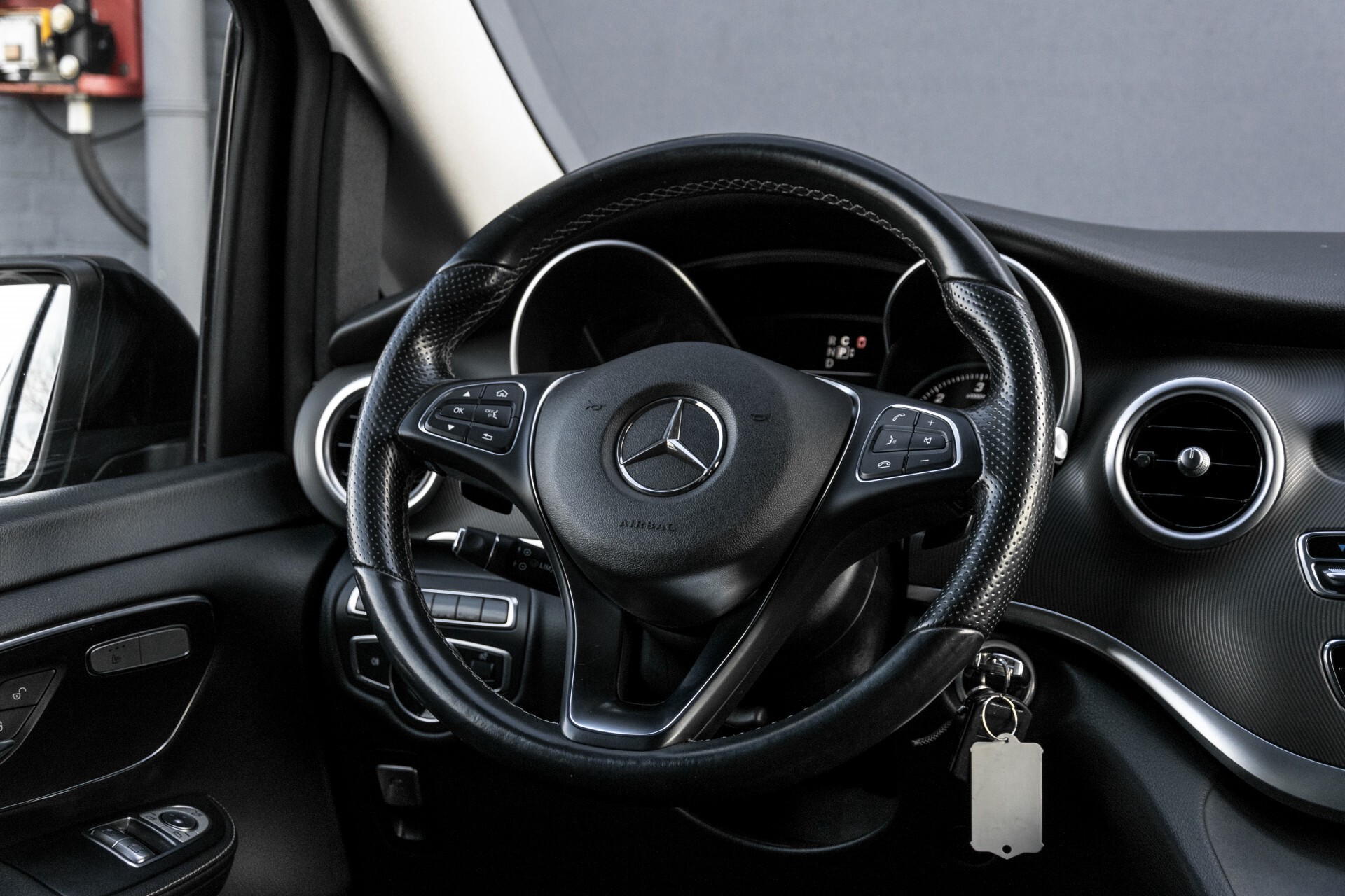 Mercedes-Benz V-Klasse 250d Extra Lang 8-PERSOONS Leder/ILS/Navi Aut7 Foto 6