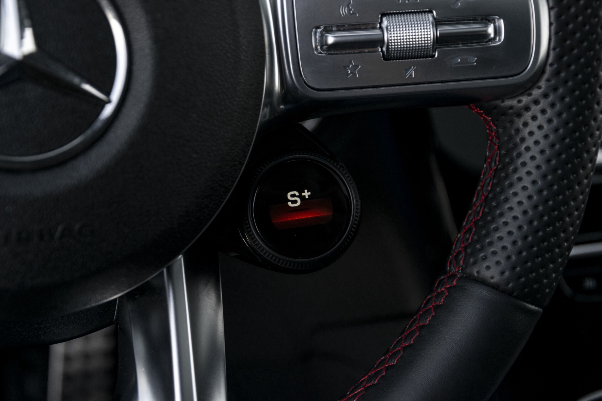 Mercedes-Benz GLC Coupé 43 AMG 4-M Performance/Night/Distronic/Keyless/Burmester/21" Aut9 Foto 17