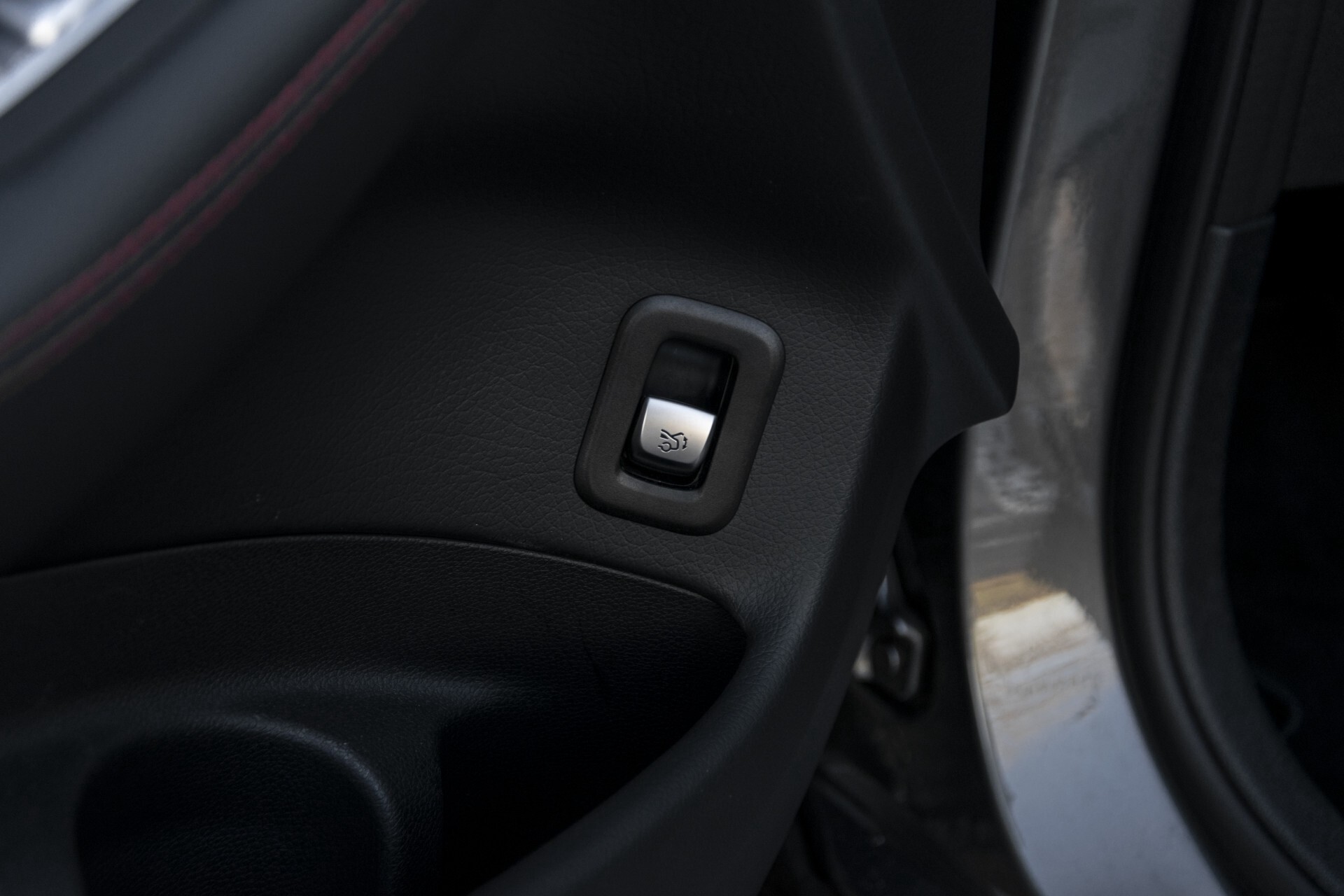 Mercedes-Benz GLC Coupé 43 AMG 4-M Performance/Night/Distronic/Keyless/Burmester/21" Aut9 Foto 27