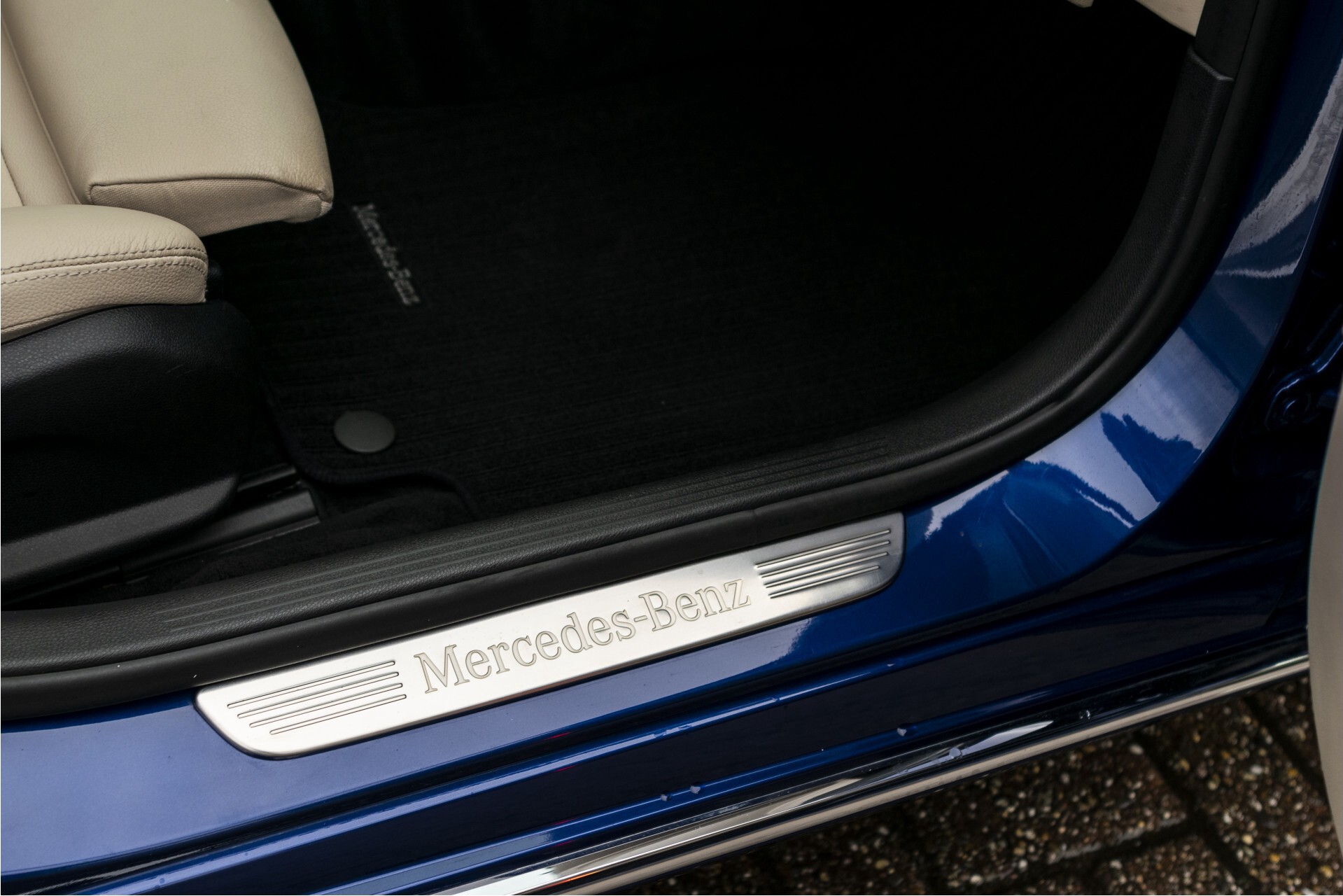 Mercedes-Benz C-Klasse 350 Hybride Keyless/Rij-assistentie/Leer/Memory/Panorama/Burmester/Comand Aut7 Foto 34