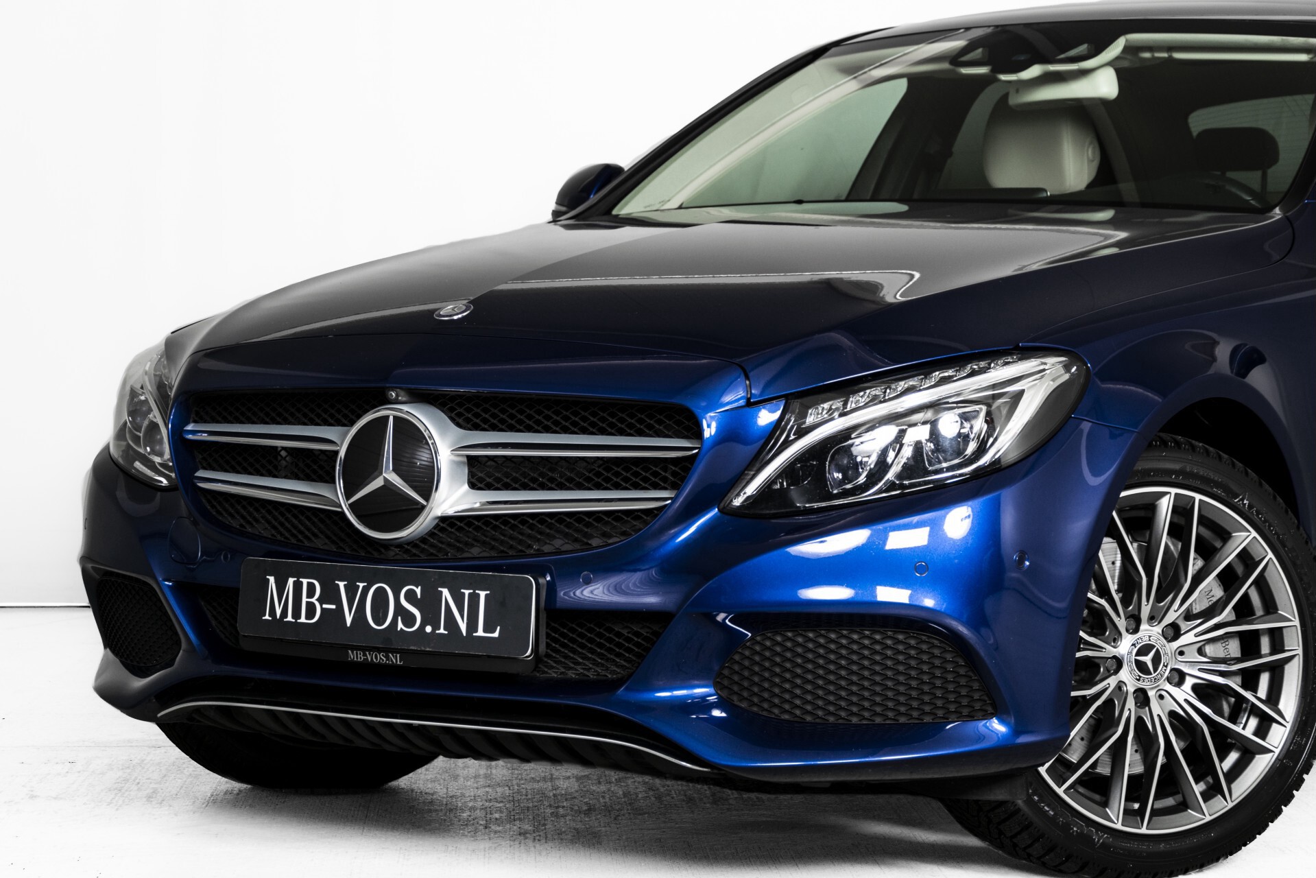 Mercedes-Benz C-Klasse 350 Hybride Keyless/Rij-assistentie/Leer/Memory/Panorama/Burmester/Comand Aut7 Foto 38