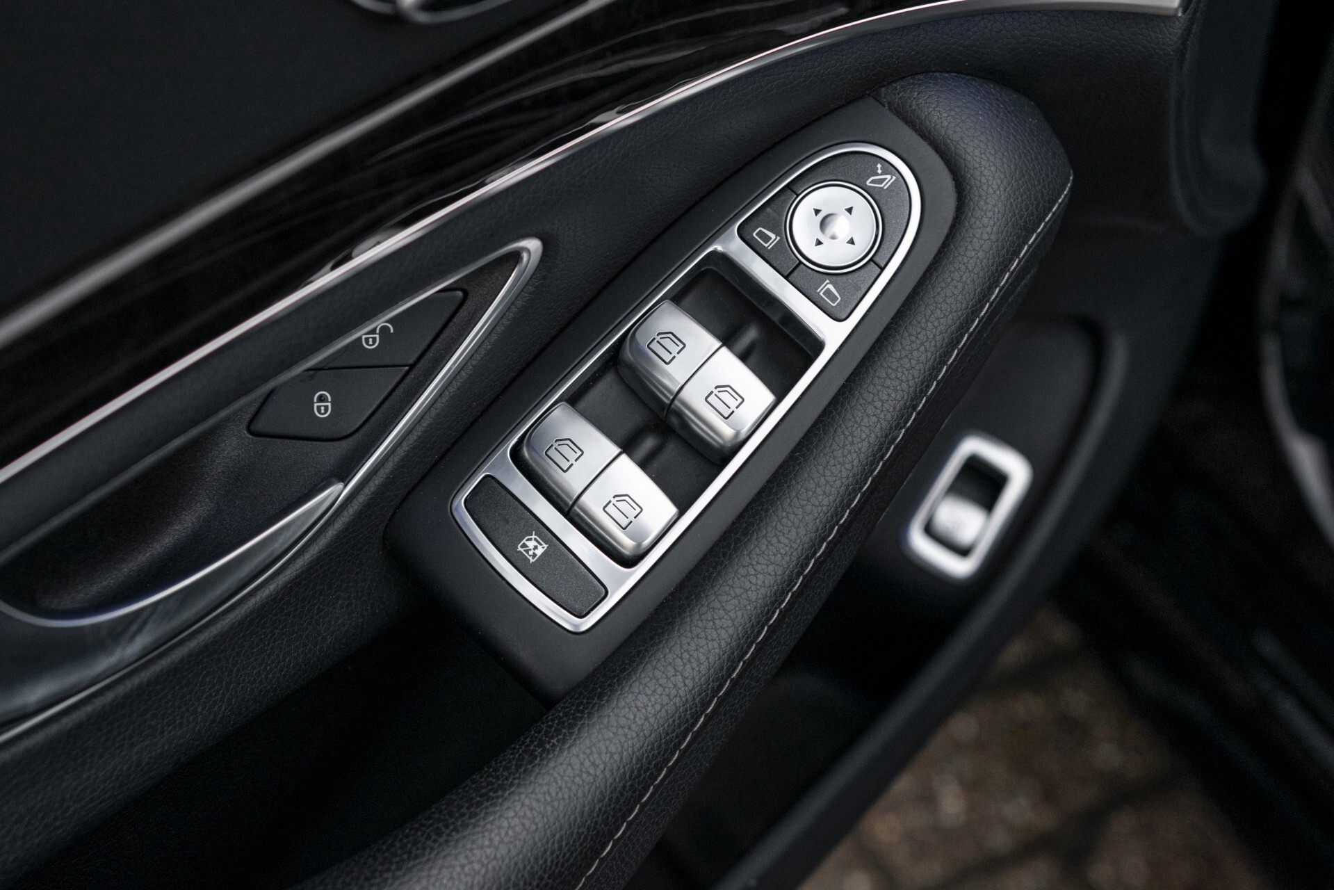 Mercedes-Benz S-Klasse 350 Bluetec AMG Massage/Keyless/Distronic/Burmester/Memory/20" Aut7 Foto 13