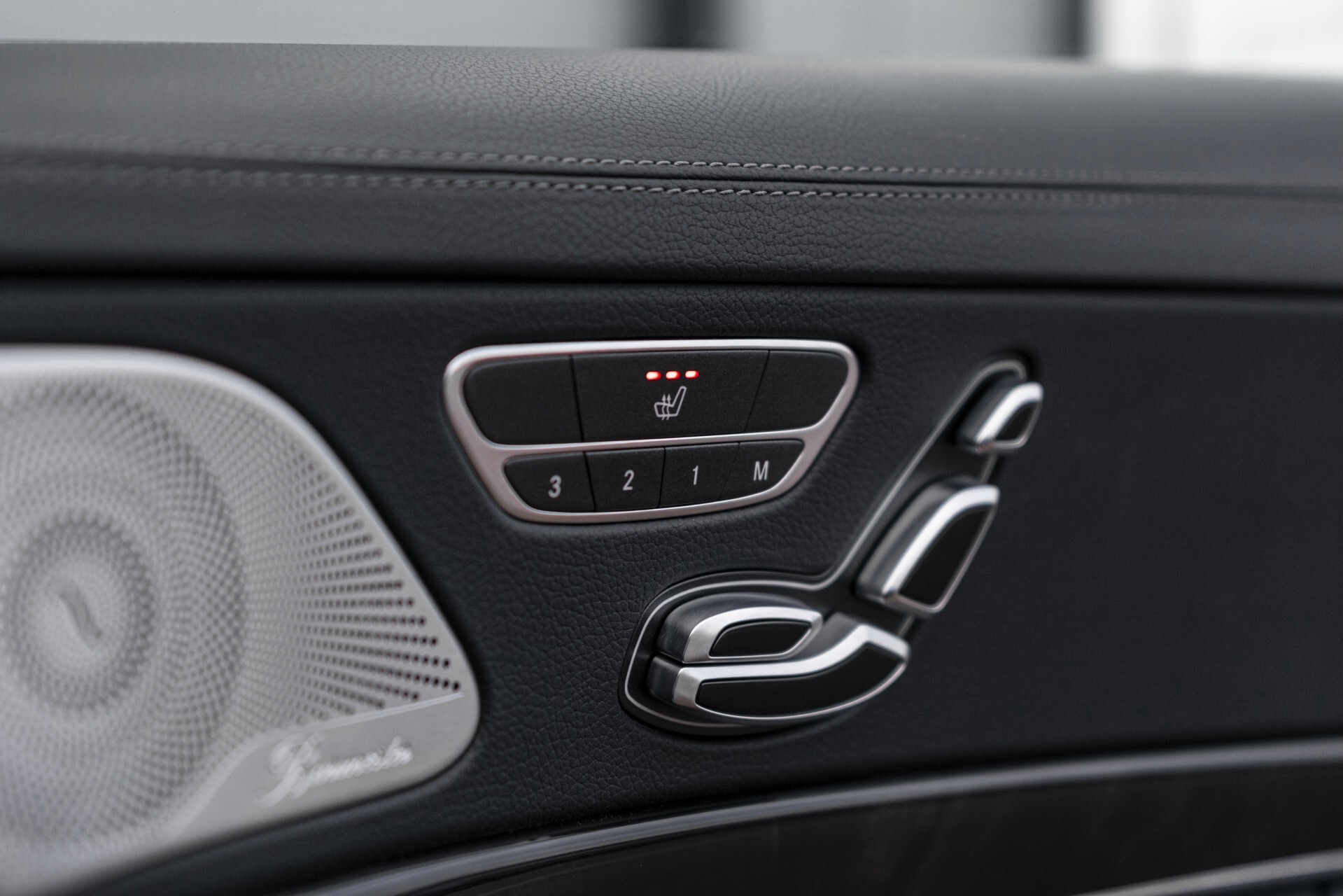 Mercedes-Benz S-Klasse 350 Bluetec AMG Massage/Keyless/Distronic/Burmester/Memory/20" Aut7 Foto 15