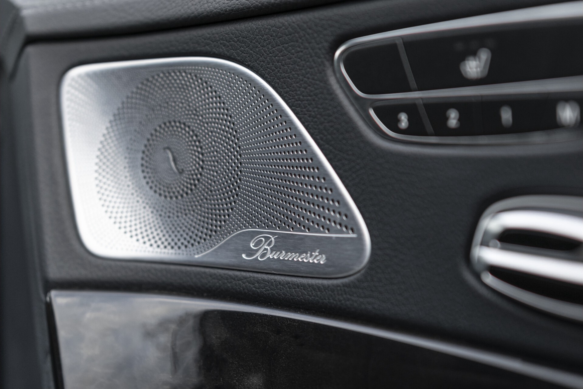 Mercedes-Benz S-Klasse 350 Bluetec AMG Massage/Keyless/Distronic/Burmester/Memory/20" Aut7 Foto 17