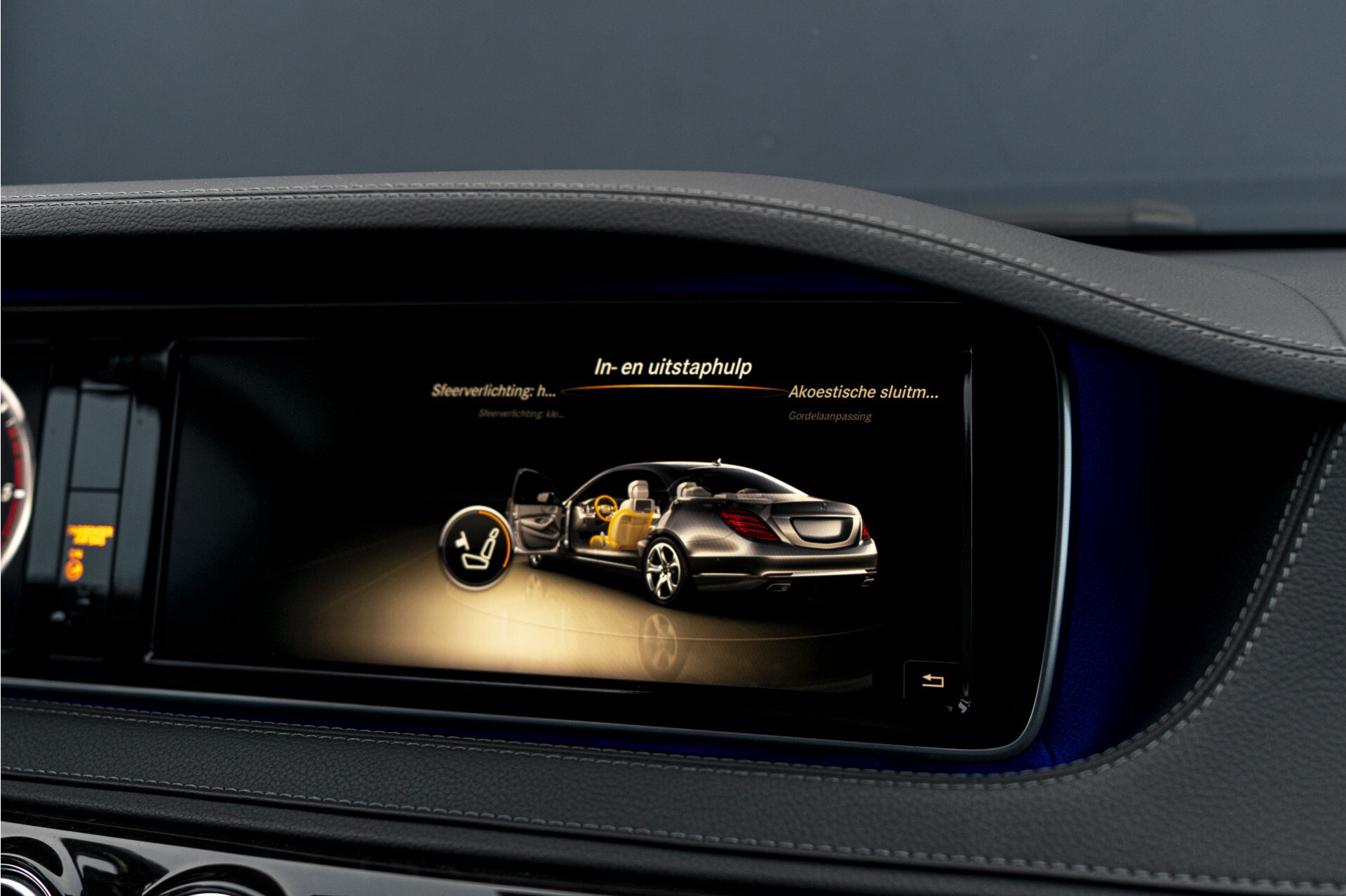 Mercedes-Benz S-Klasse 350 Bluetec AMG Massage/Keyless/Distronic/Burmester/Memory/20" Aut7 Foto 30